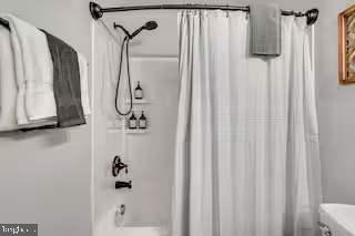 ROYAL VIEW ESTATES - Residential