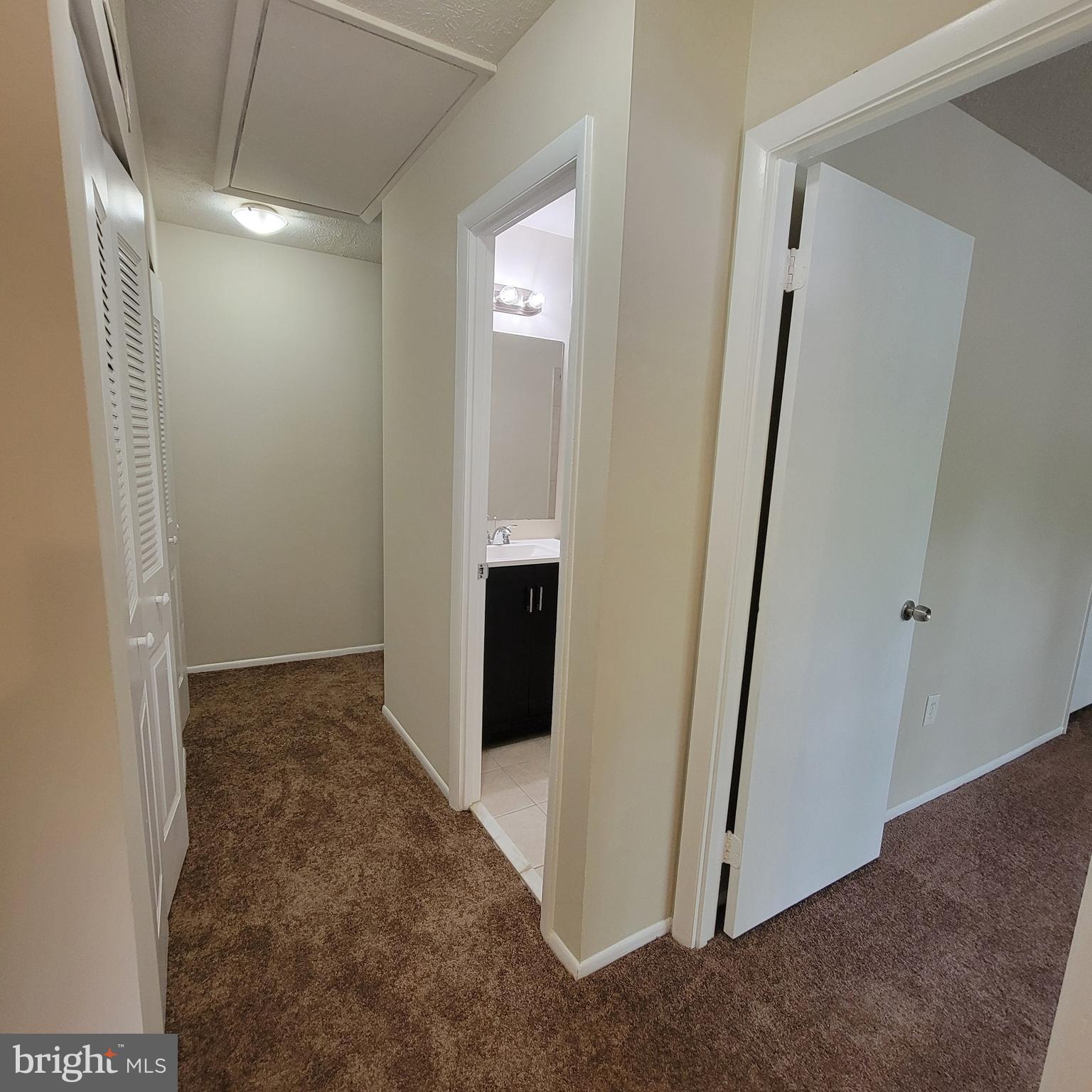 ST CHARLES - CARRINGTON - Residential Lease