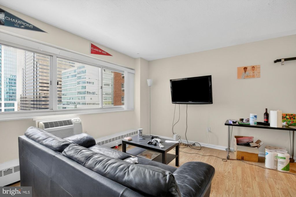 Photo of 2101 Chestnut Street #923, PHILADELPHIA, PA 19103 (MLS # PAPH2572262)