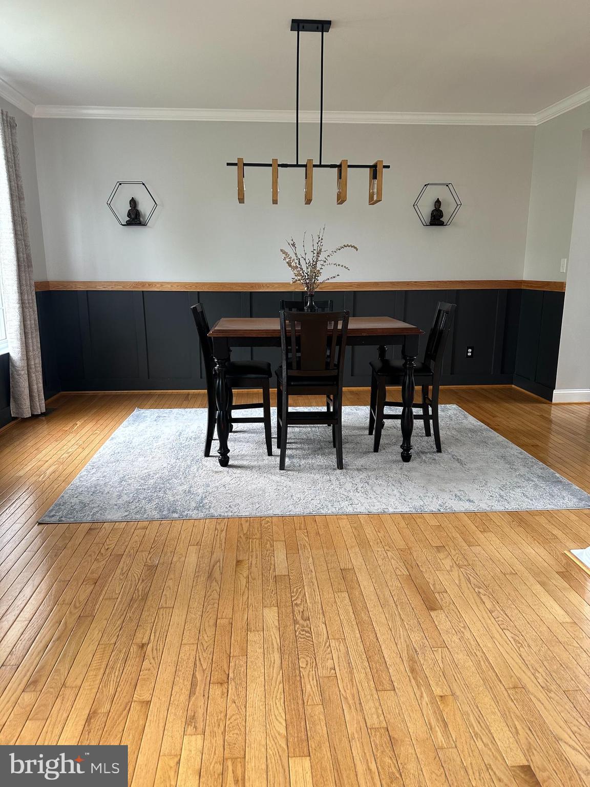434 LONGLEAF DRIVE