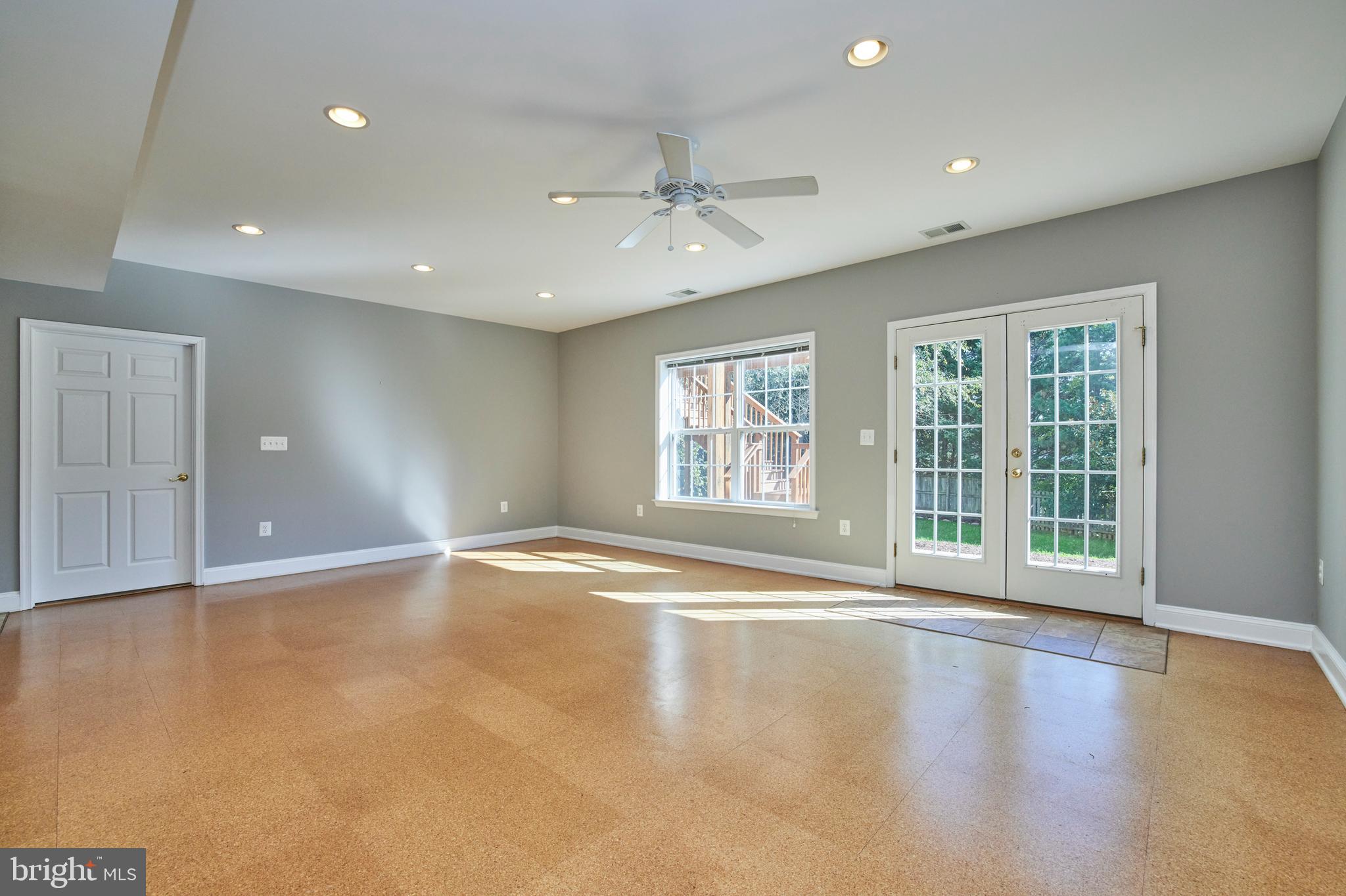 ROSEBROOK - Residential Lease