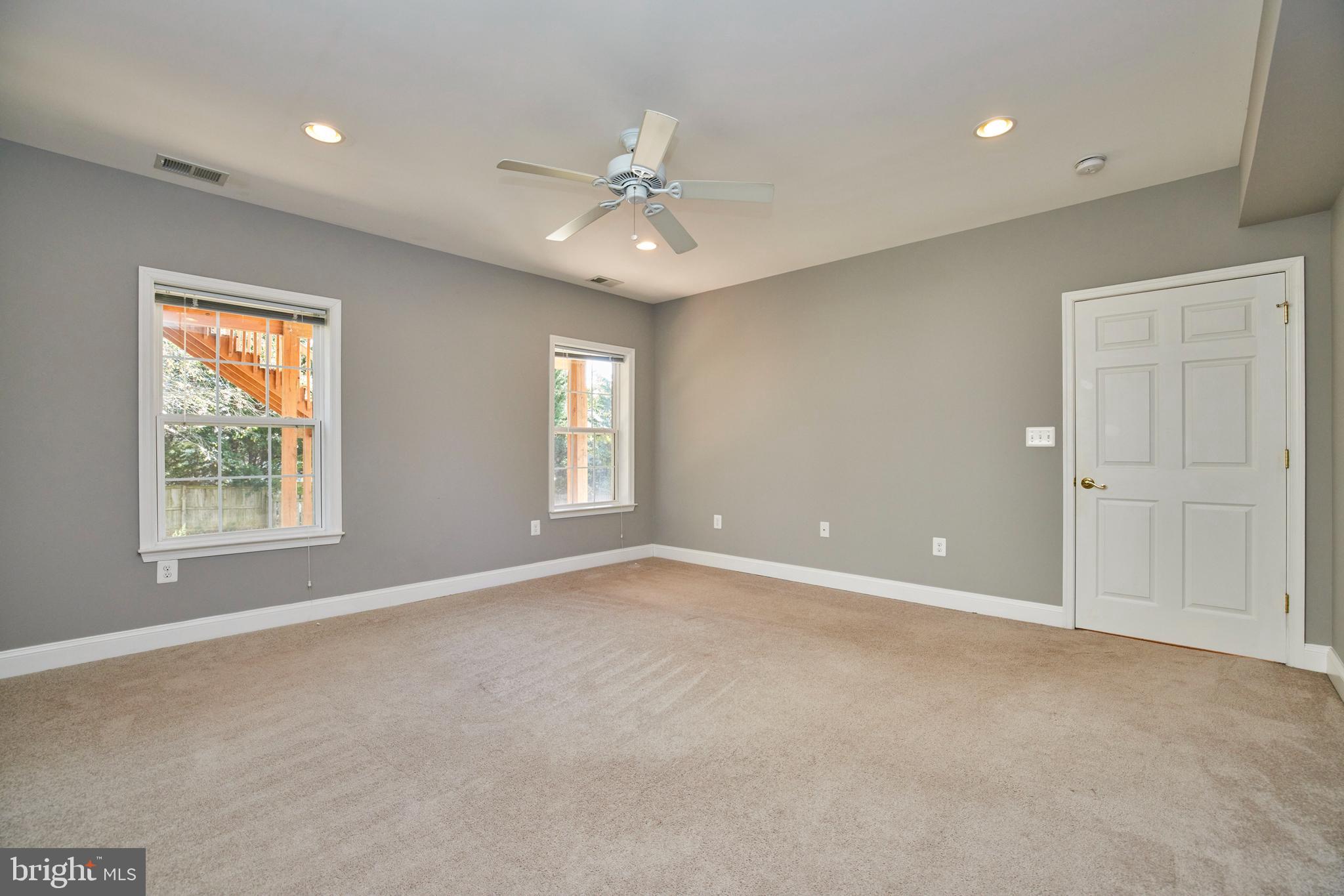 ROSEBROOK - Residential Lease