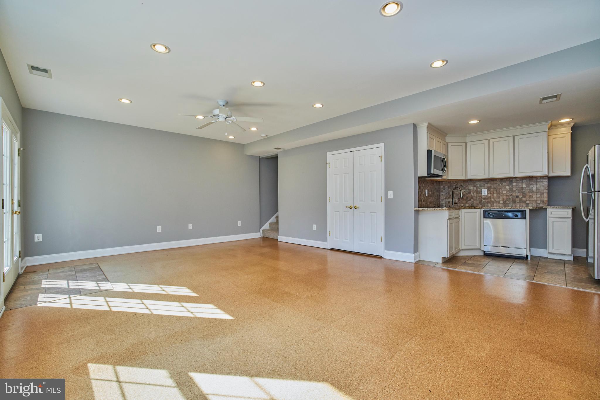 ROSEBROOK - Residential Lease