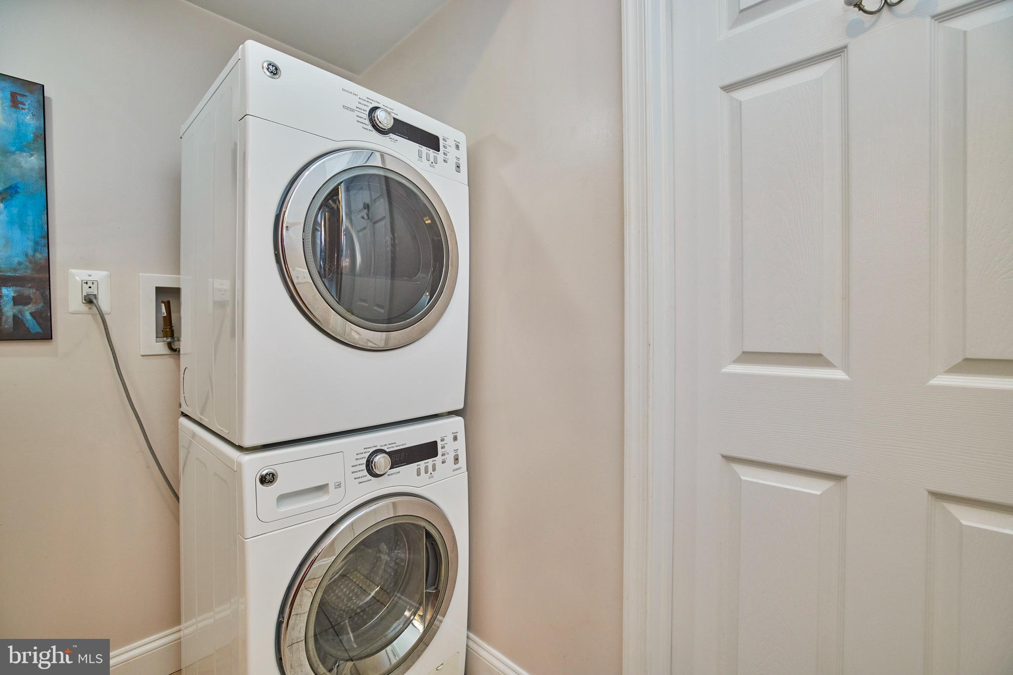 ROSEBROOK - Residential Lease