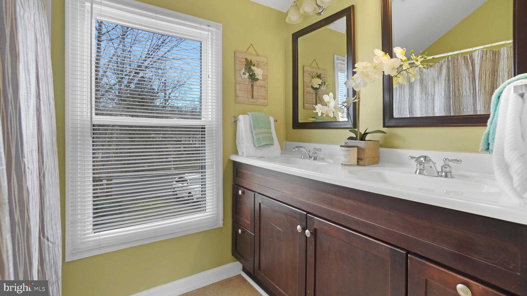 SAVAGE MEADOWS - Residential