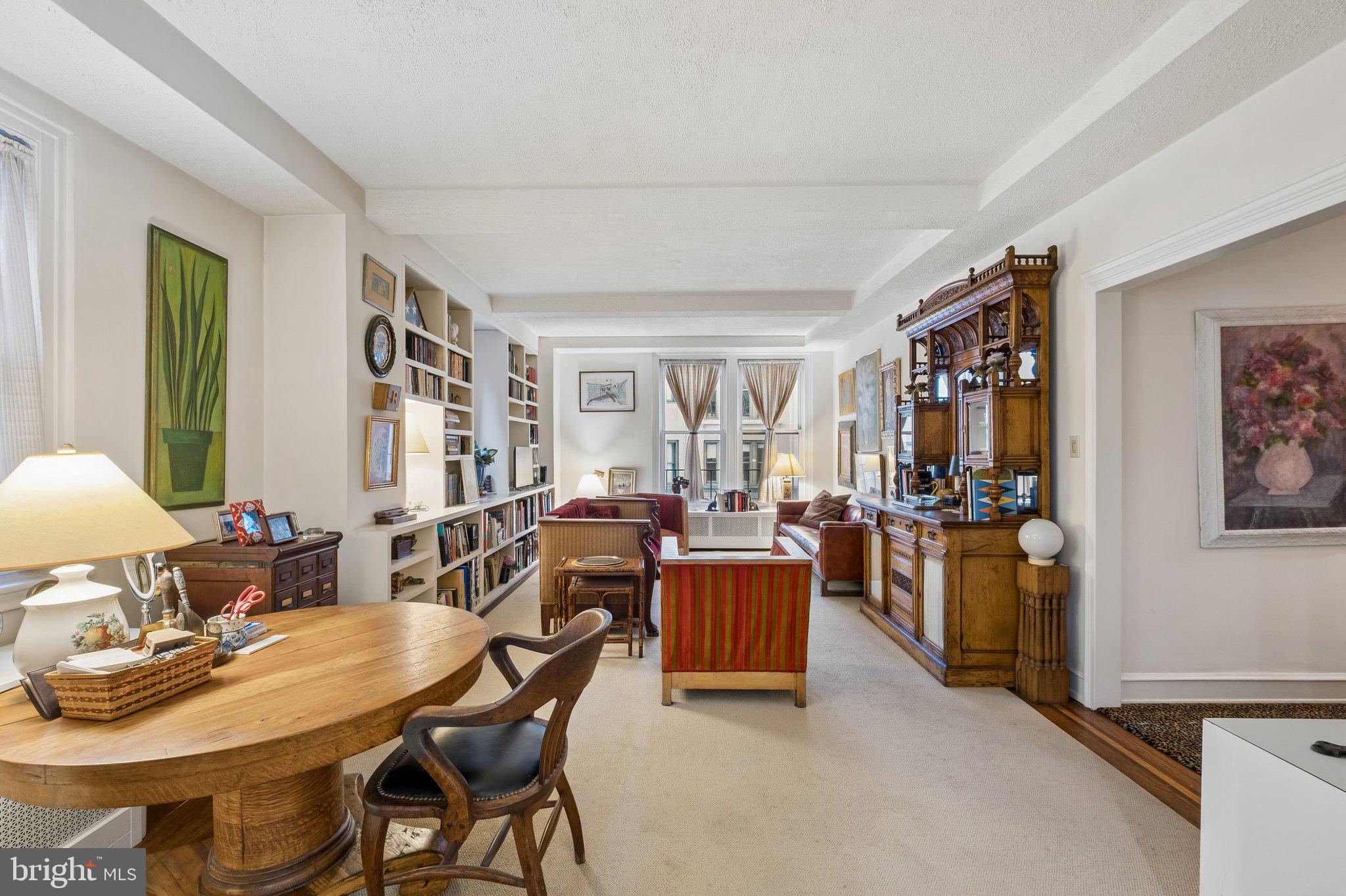 1901 WALNUT STREET 4F