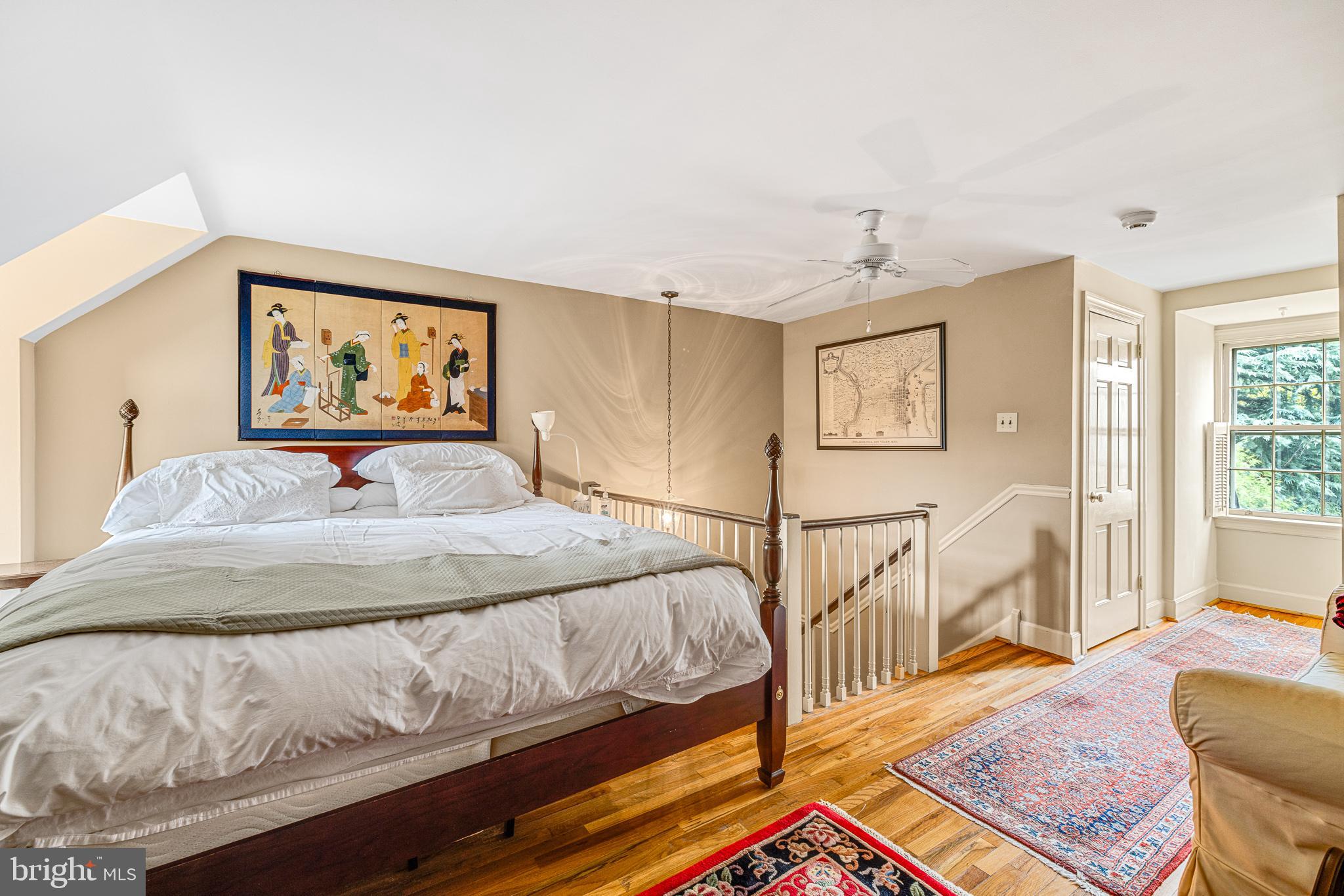 SOCIETY HILL - Residential