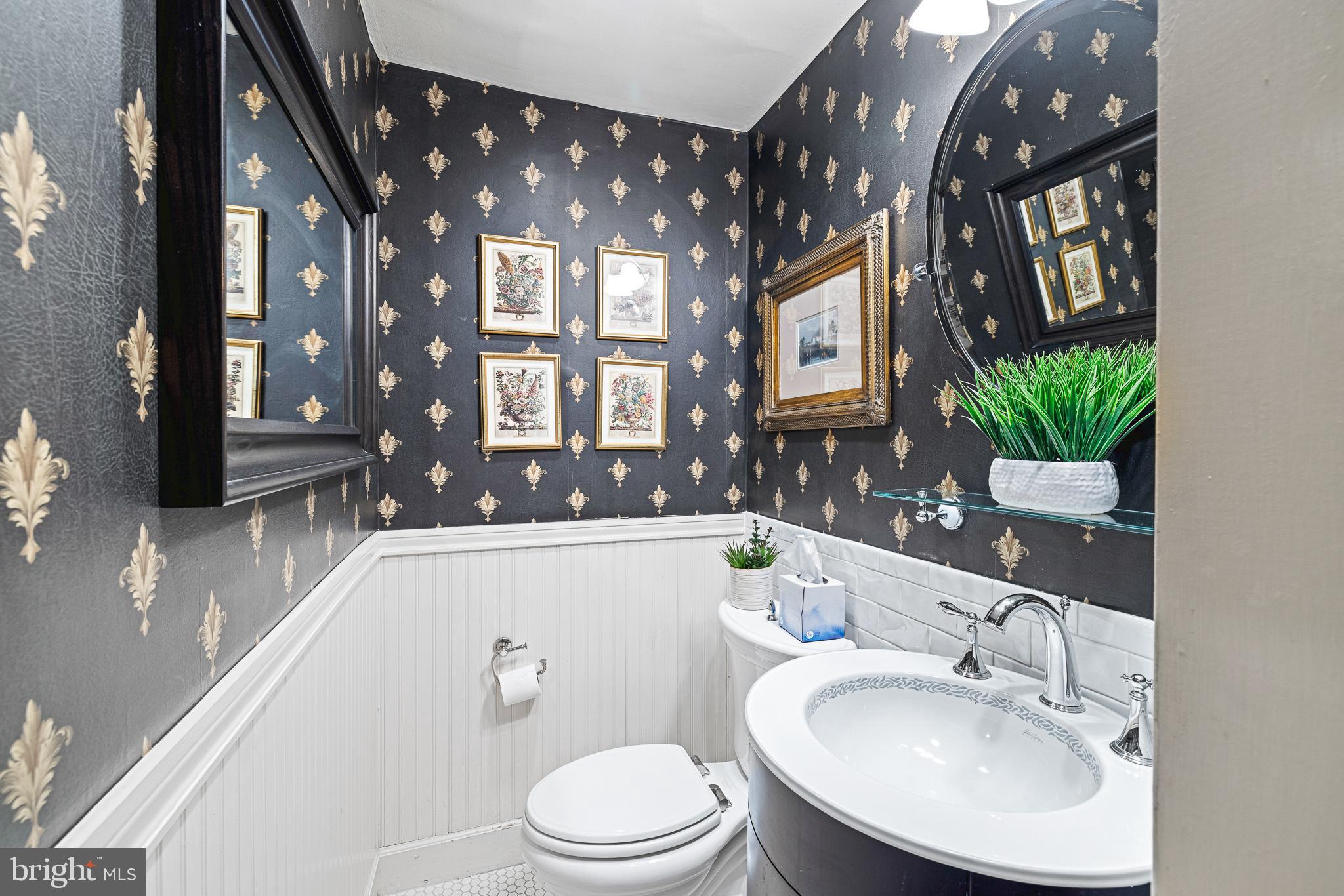 SOCIETY HILL - Residential