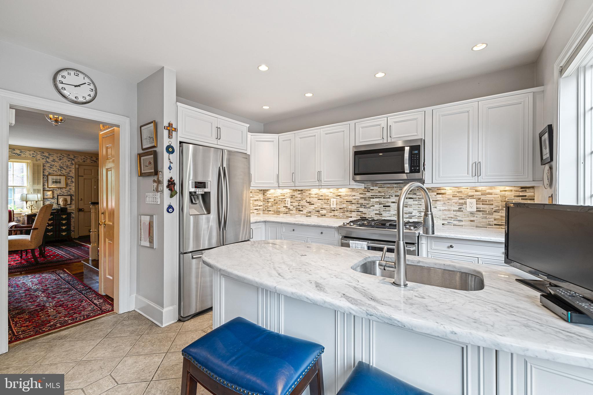 SOCIETY HILL - Residential