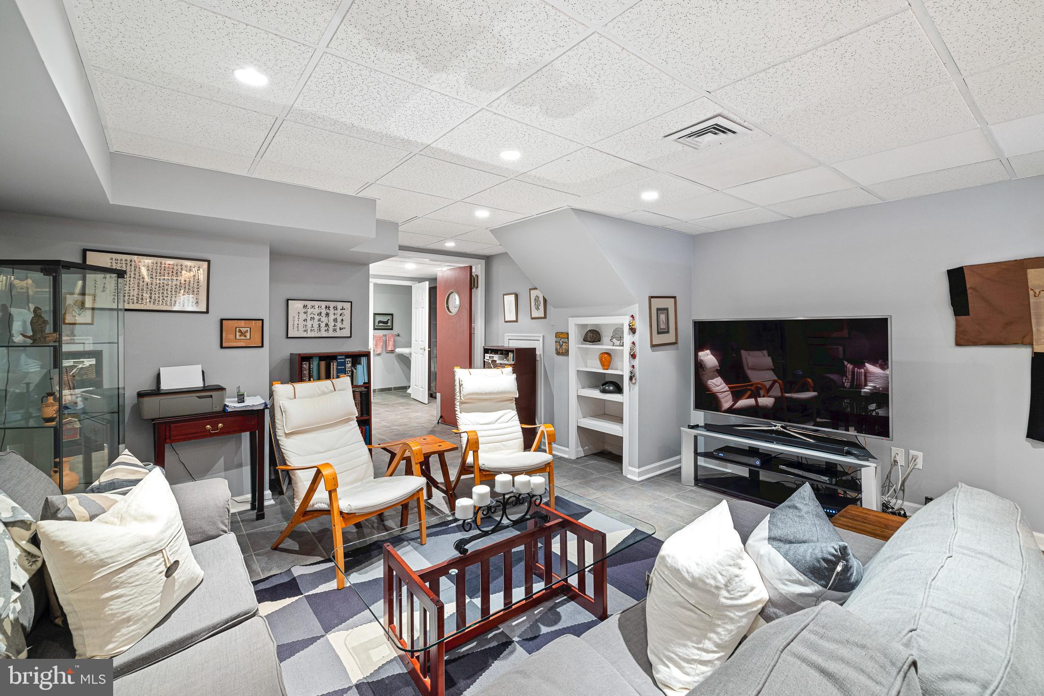 SOCIETY HILL - Residential