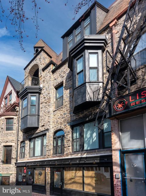 2-4 E PRESTON STREET BALTIMORE MD 21202