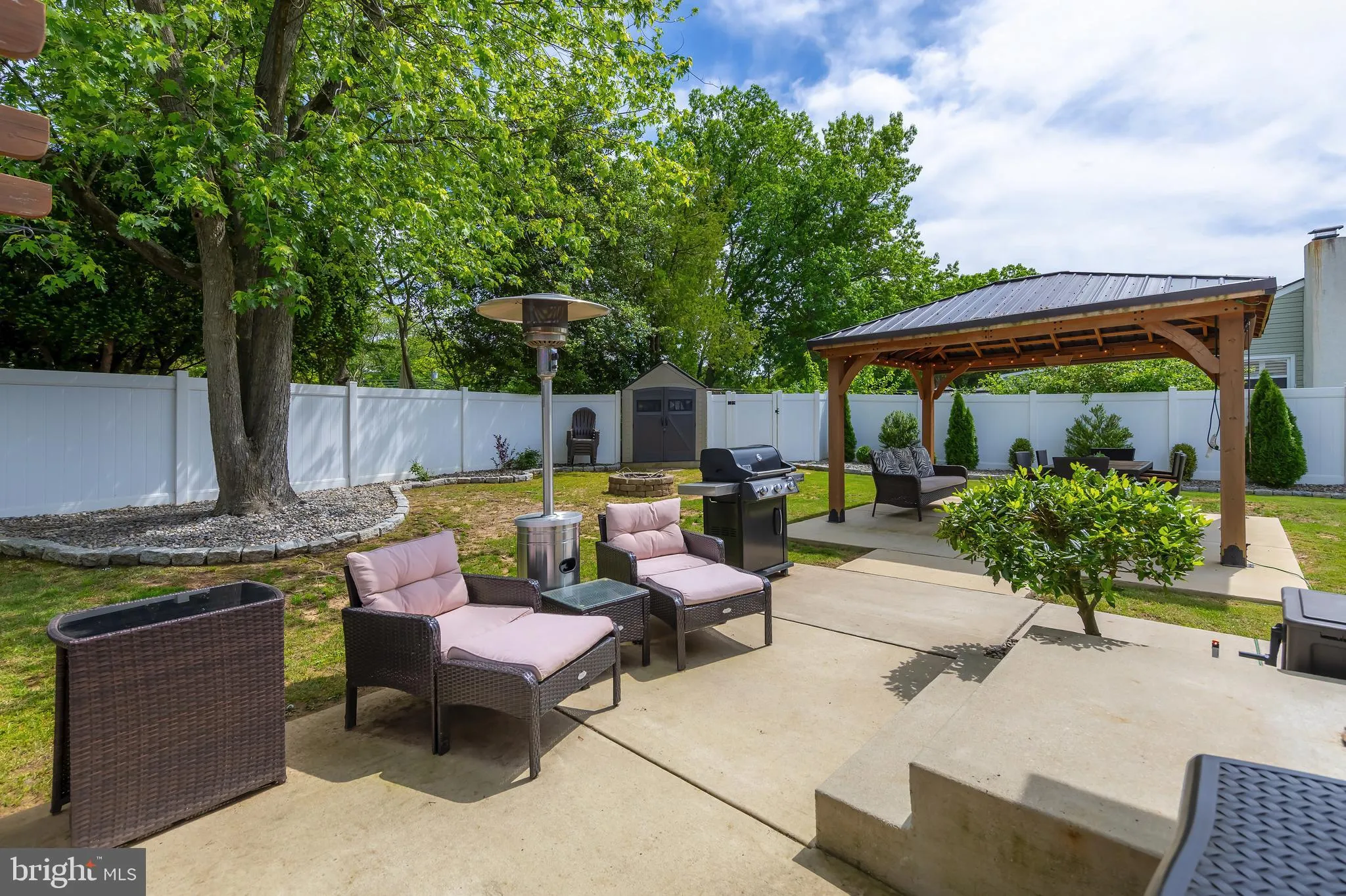 Pine Hill, New Jersey 08021, United States, 3 Bedrooms Bedrooms, ,1 BathroomBathrooms,Residential,Contingent,134842