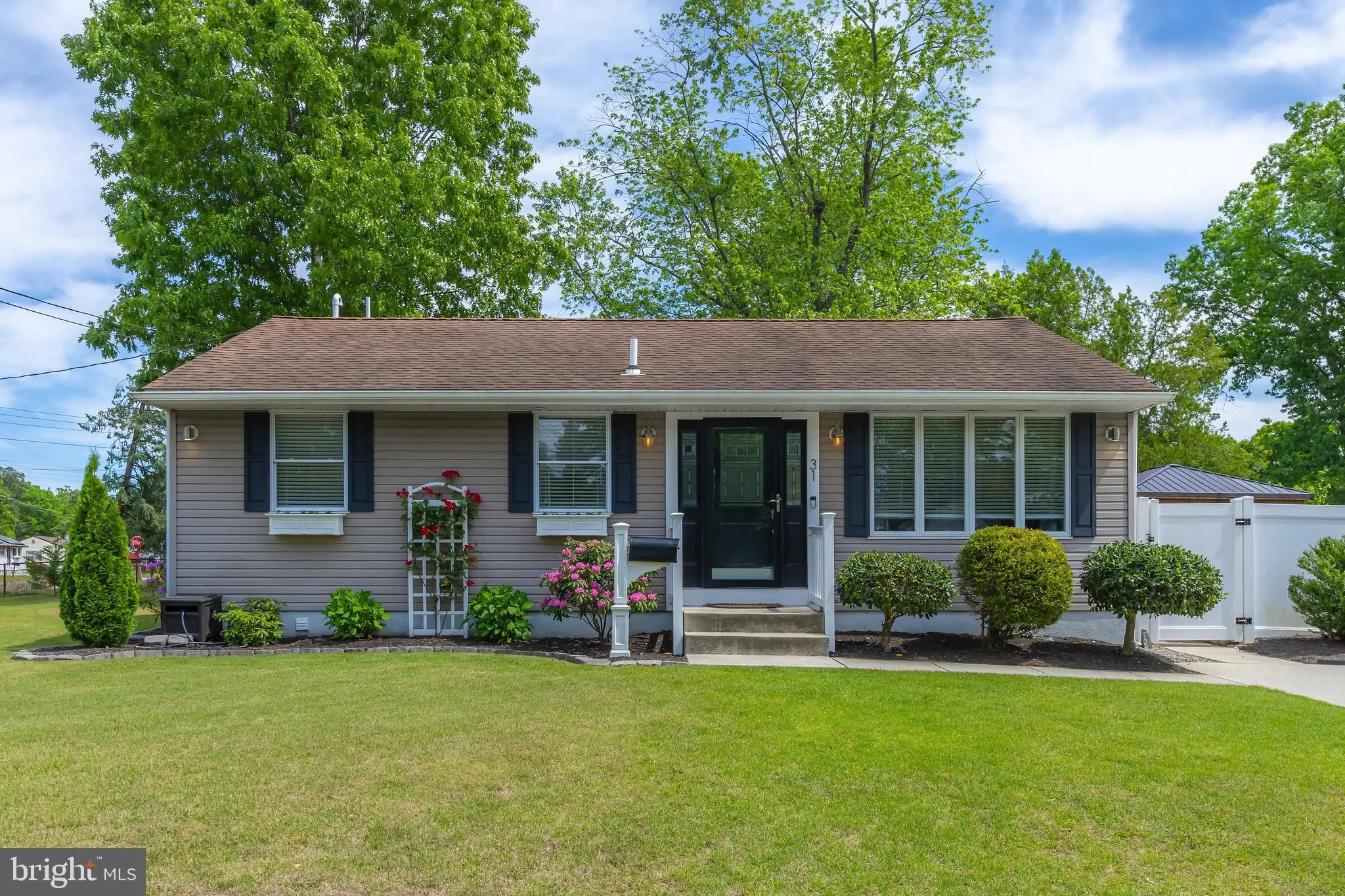 Pine Hill, New Jersey 08021, United States, 3 Bedrooms Bedrooms, ,1 BathroomBathrooms,Residential,Contingent,134842