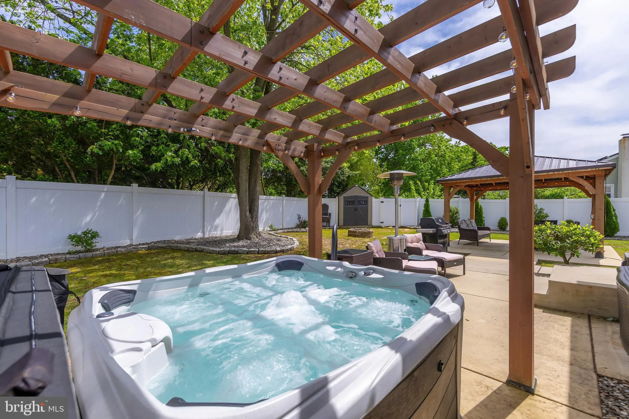 Pine Hill, New Jersey 08021, United States, 3 Bedrooms Bedrooms, ,1 BathroomBathrooms,Residential,Contingent,134842