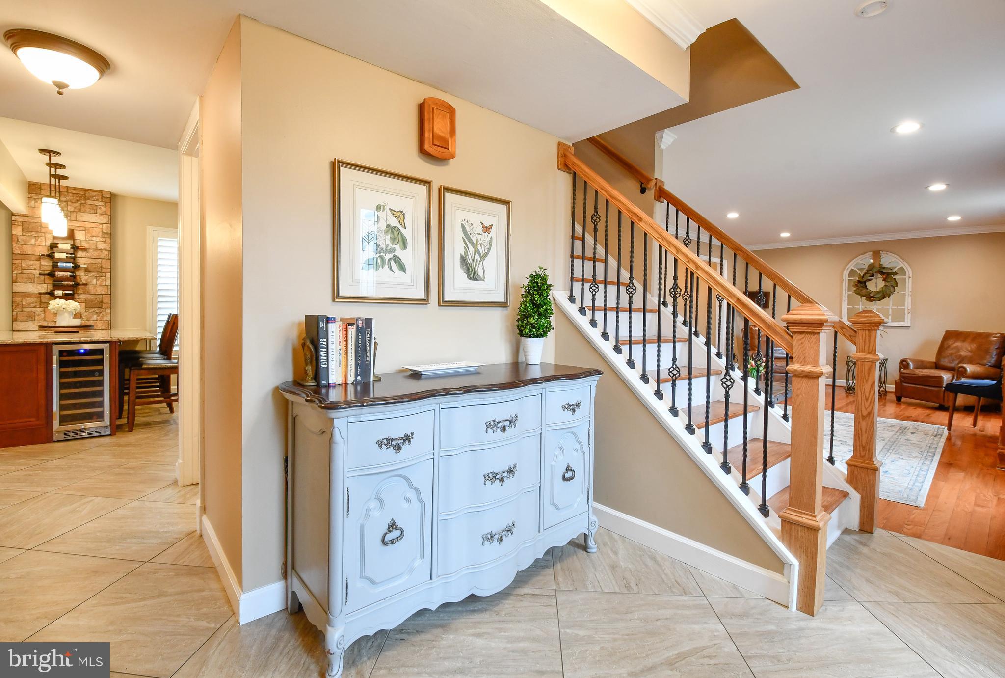 LONGWOOD KNOLLS - Residential