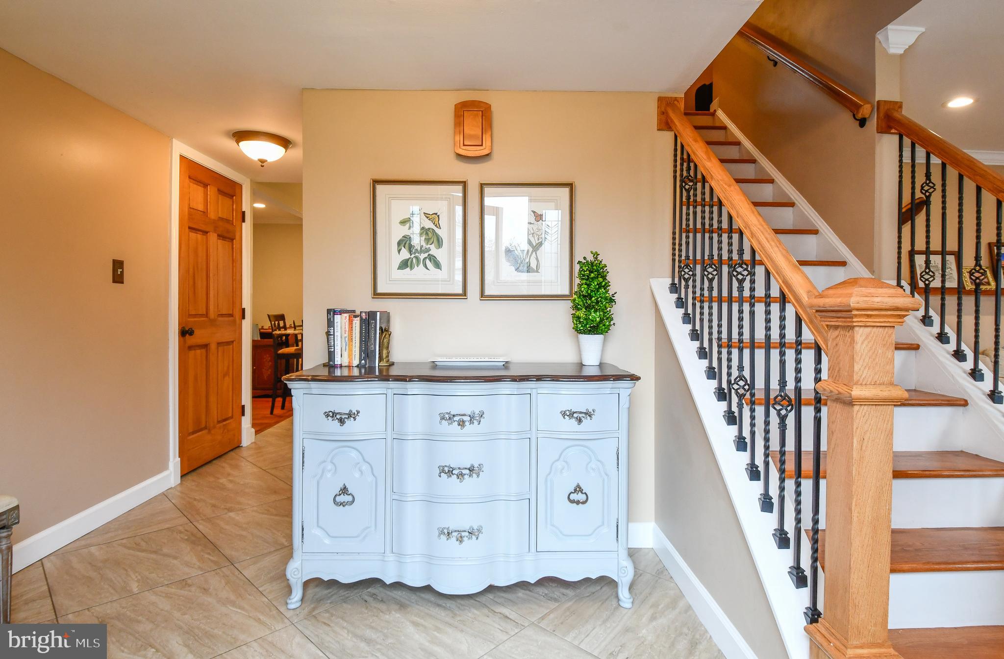 LONGWOOD KNOLLS - Residential