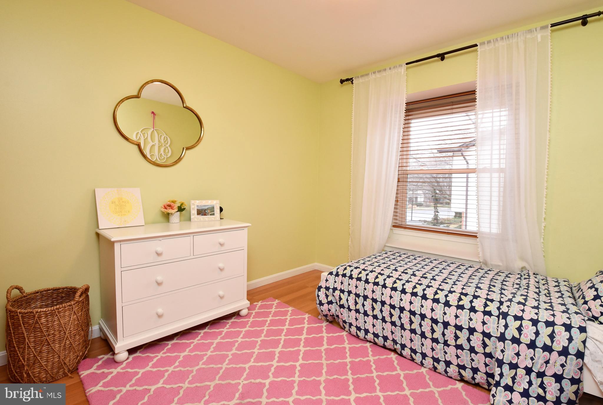 LONGWOOD KNOLLS - Residential