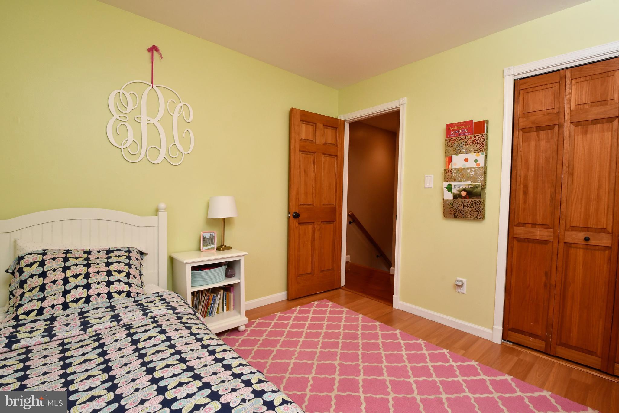 LONGWOOD KNOLLS - Residential