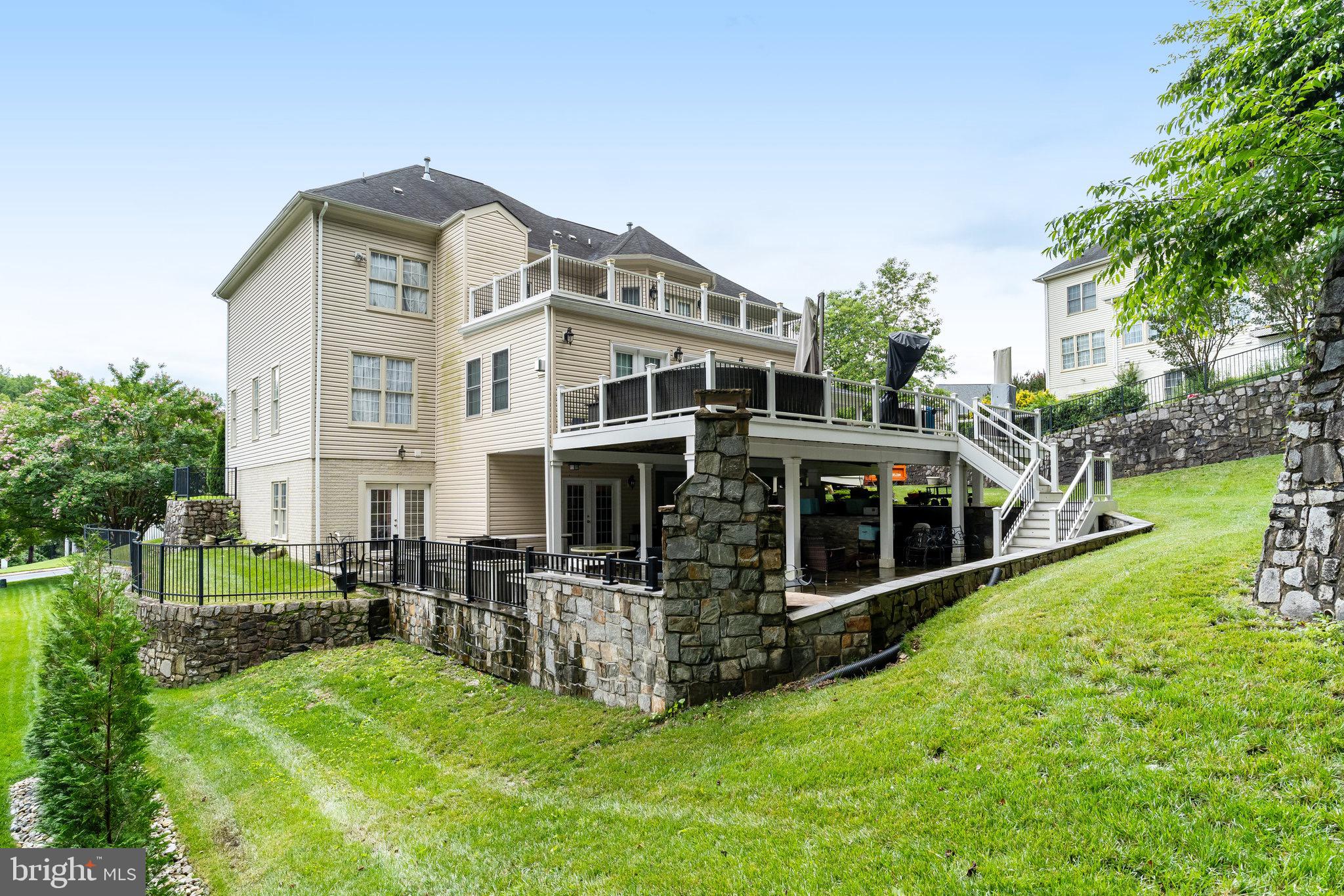 POHICK RETREAT - Residential