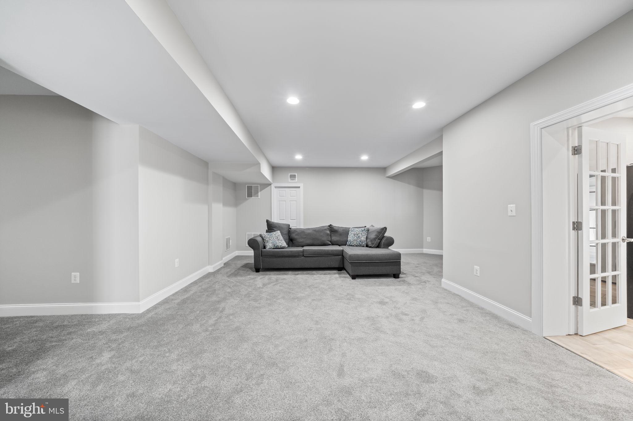 POHICK RETREAT - Residential