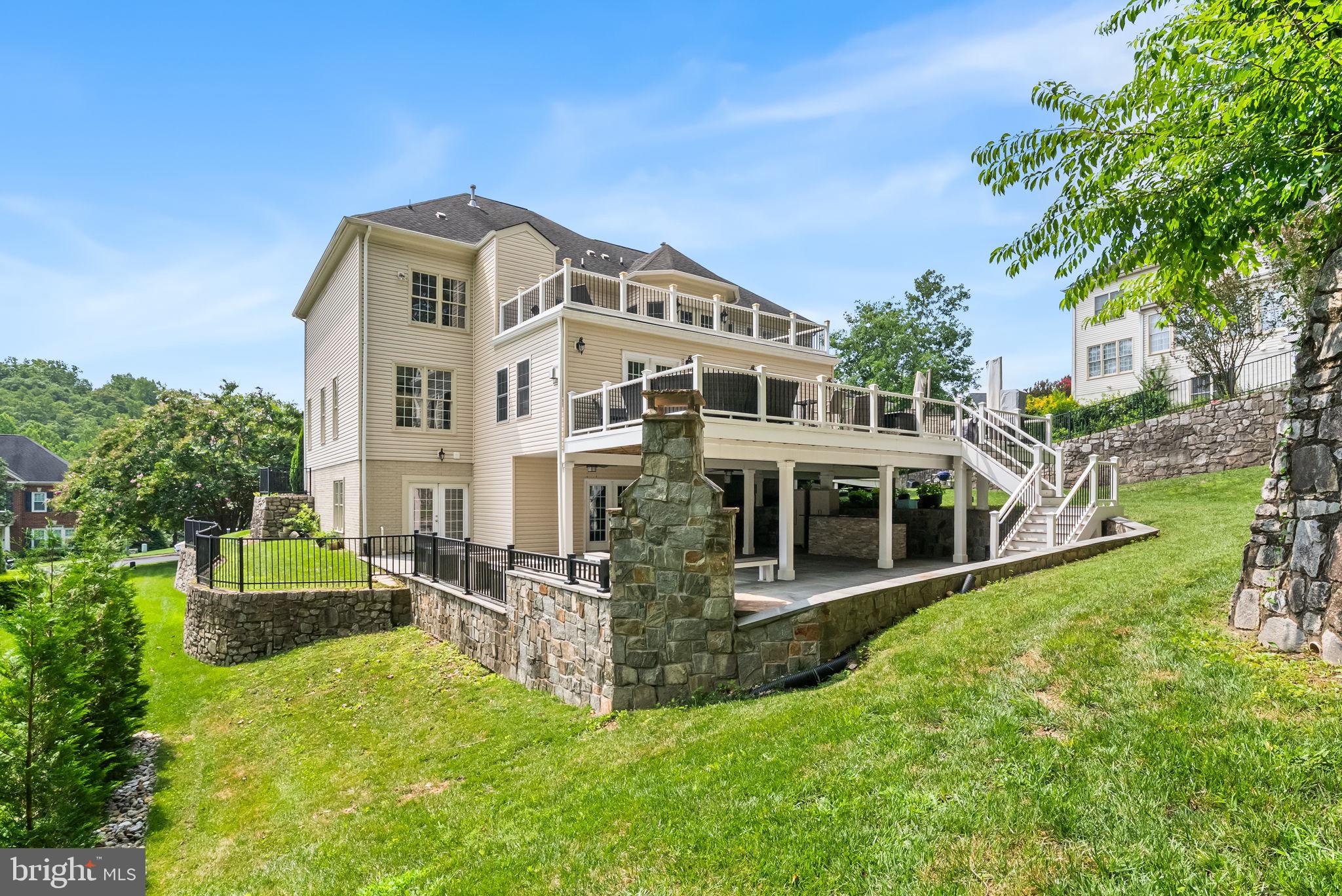 POHICK RETREAT - Residential