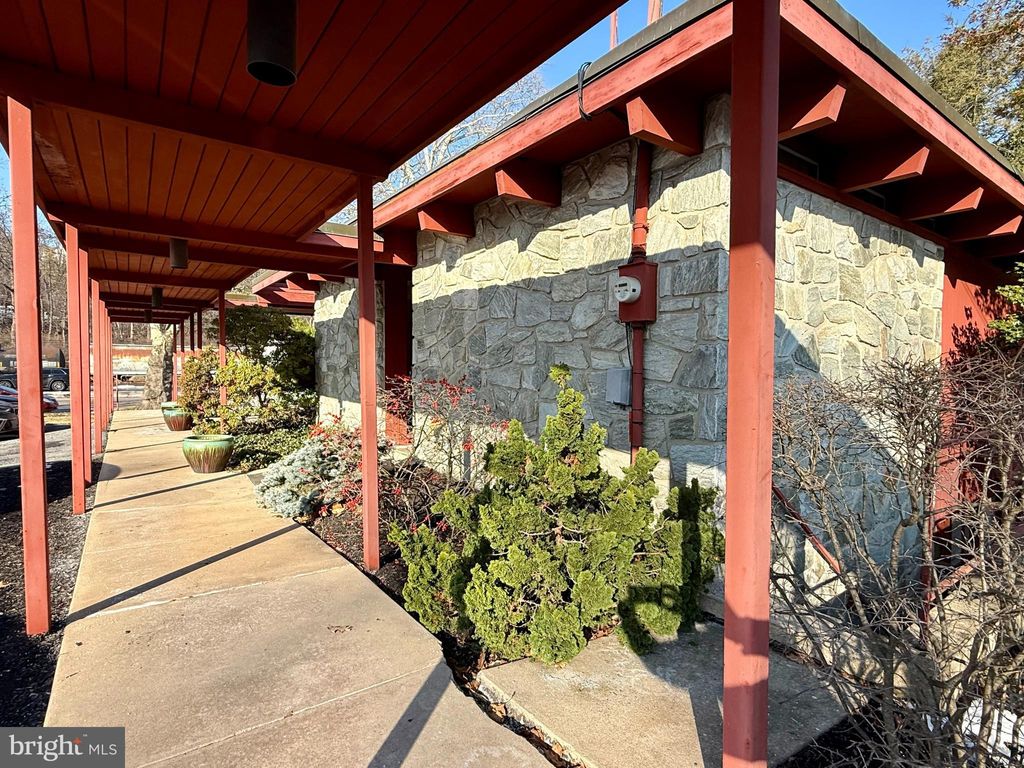 Photo of 1424 Penn Ave, WYOMISSING, PA 19610 (MLS # PABK2066420)