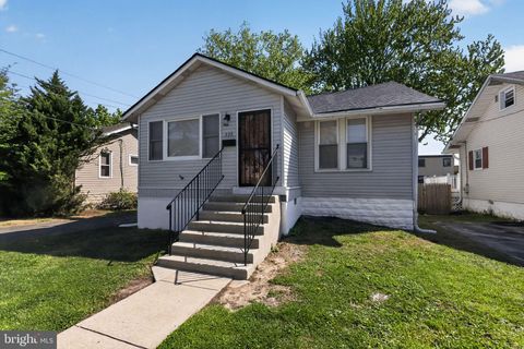 236 WINONA AVENUE HOLMES PA 19043