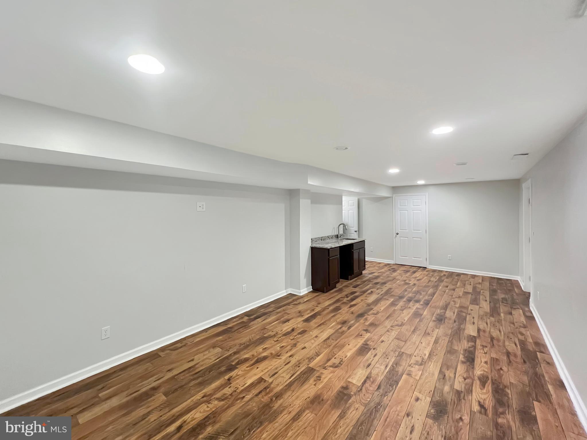 MILLS FARM - Residential