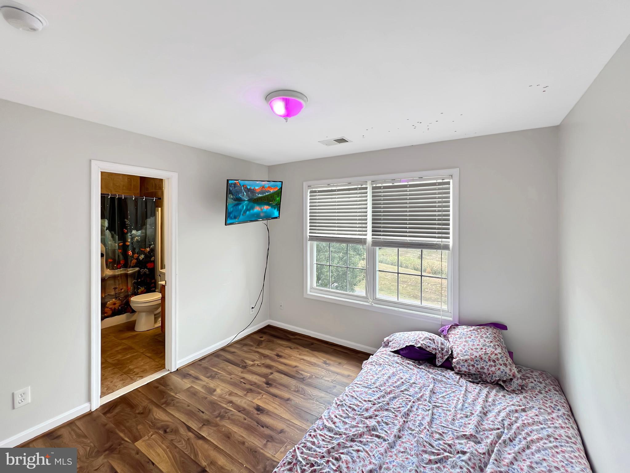 MILLS FARM - Residential