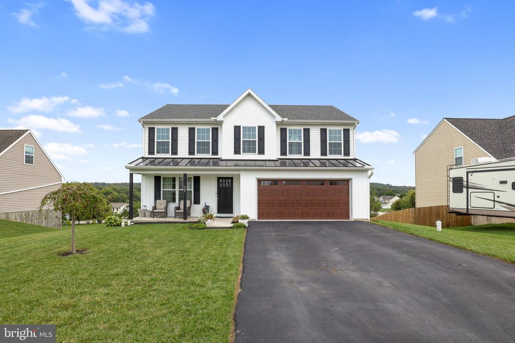 Photo of 309 Riviera Street, MOUNT WOLF, PA 17347 (MLS # PAYK2090822)