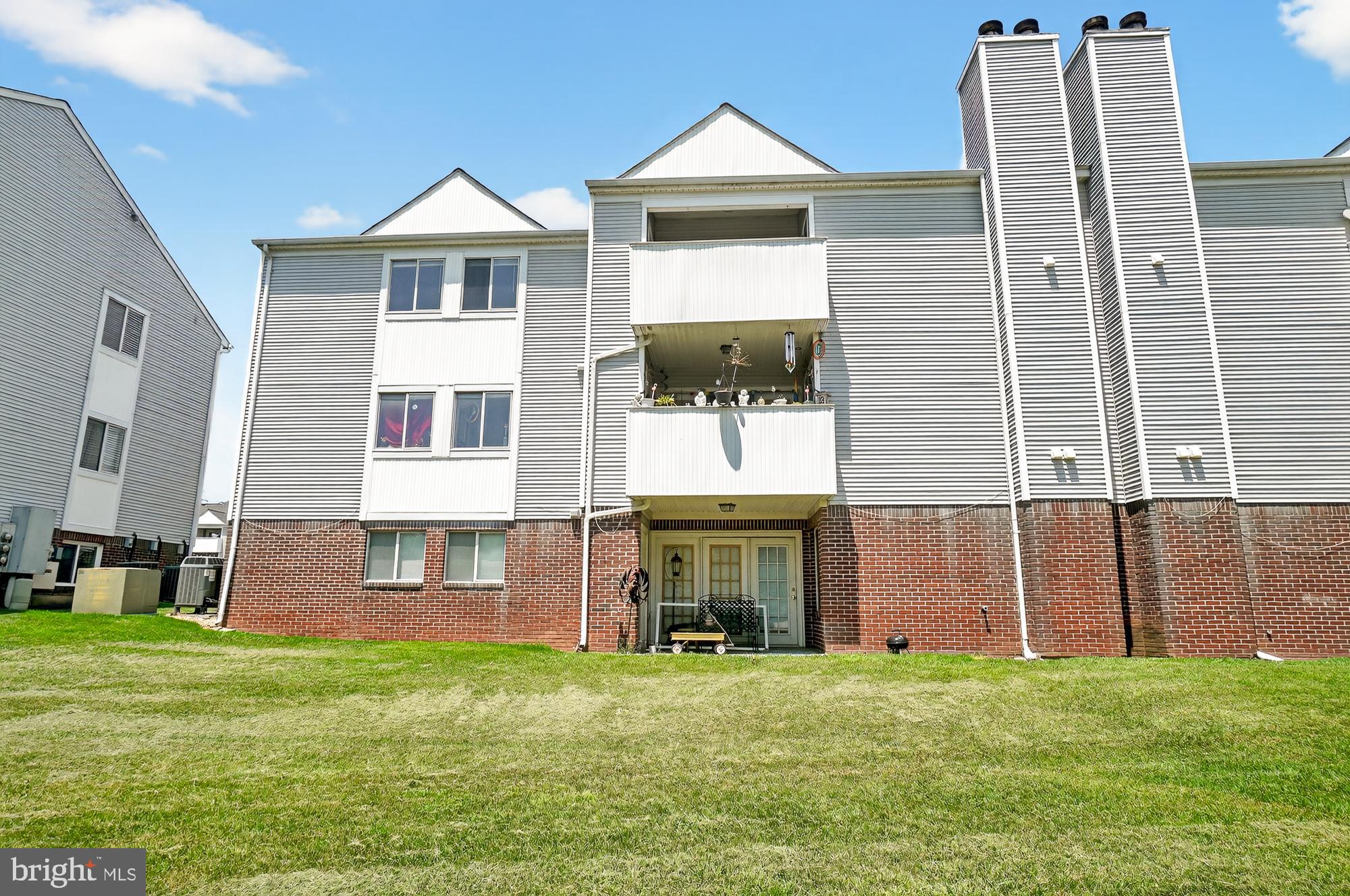 OLD FARM STATION - Residential
