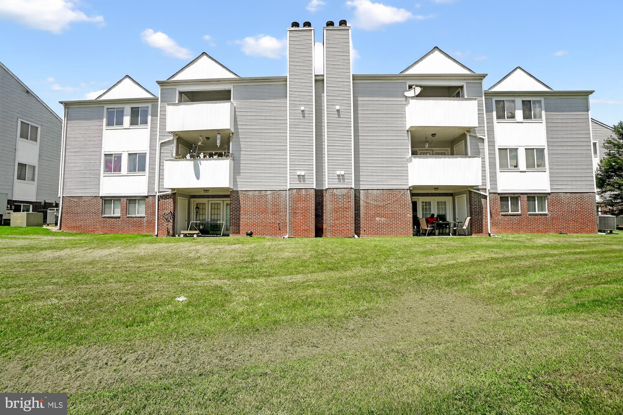 OLD FARM STATION - Residential