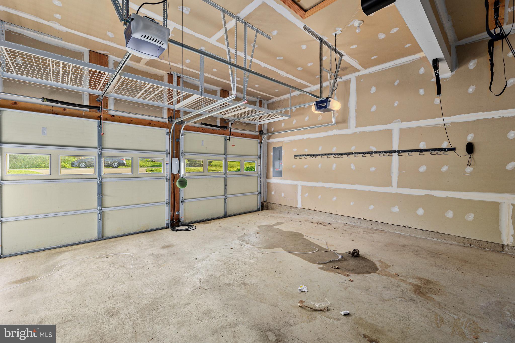 VALLEY MILL ESTATES - Residential