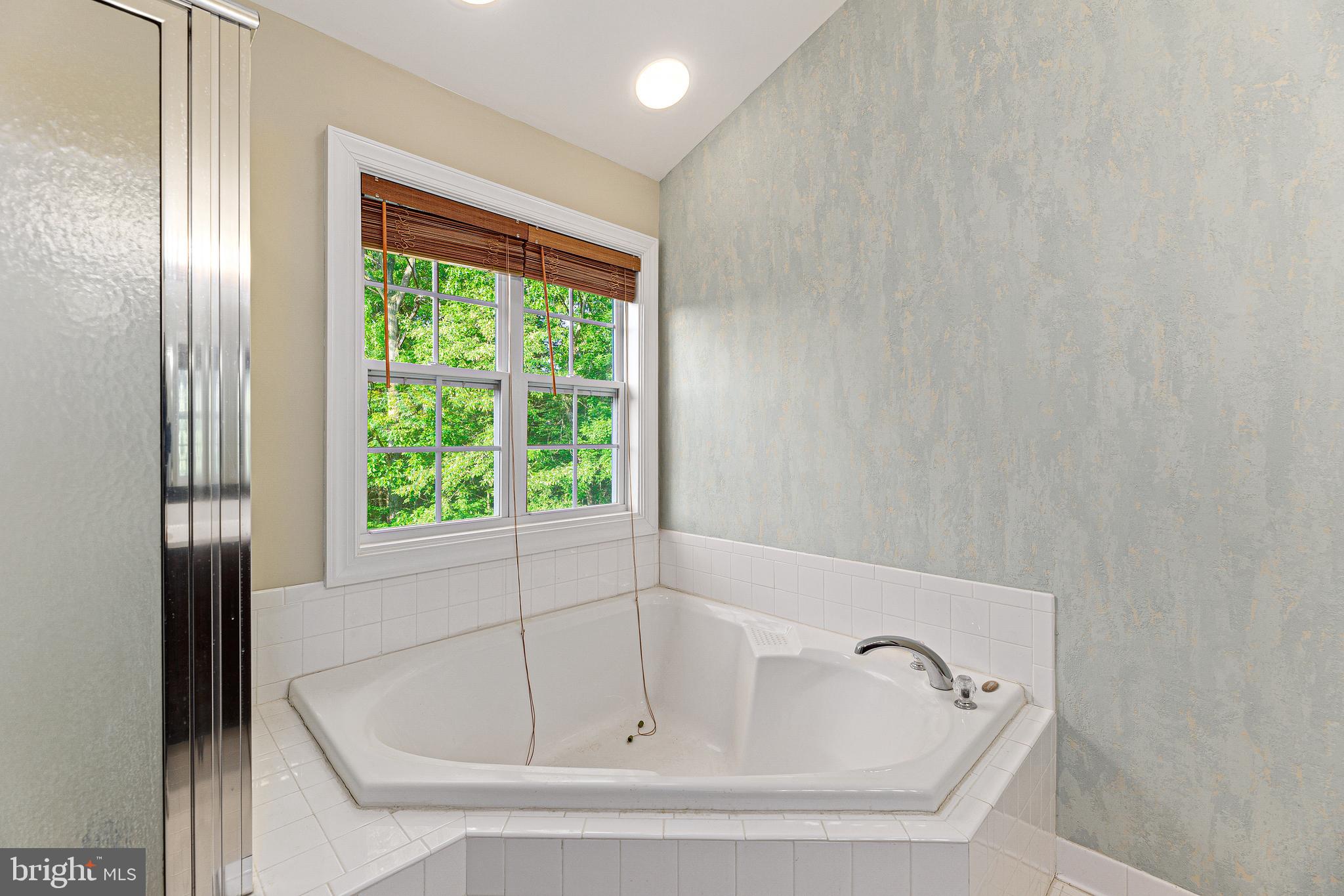 VALLEY MILL ESTATES - Residential