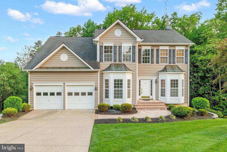 Welcome Home! This SF home is what you have been waiting for. Open Kitchen / Living Room, Office main level. 4 Bedrooms upstairs including oversized Primary Suite. Private deck and backyard are perfect to wind down from a long day, enjoy the weekend, or entertain! Basement is unfinished and ready for you to make your own! Schedule a showing today!