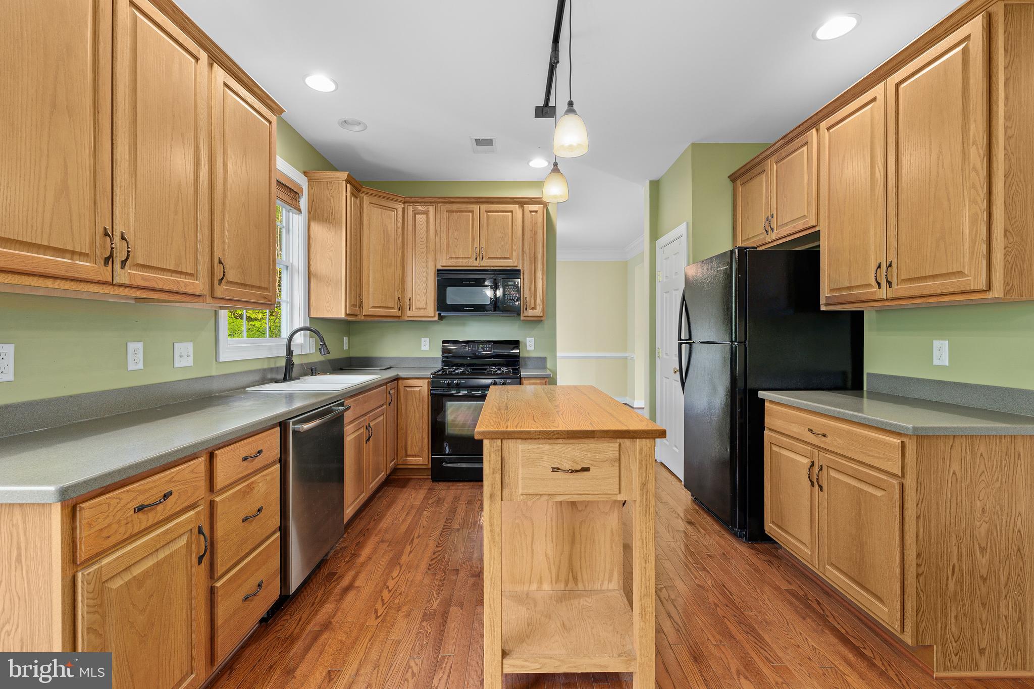 VALLEY MILL ESTATES - Residential