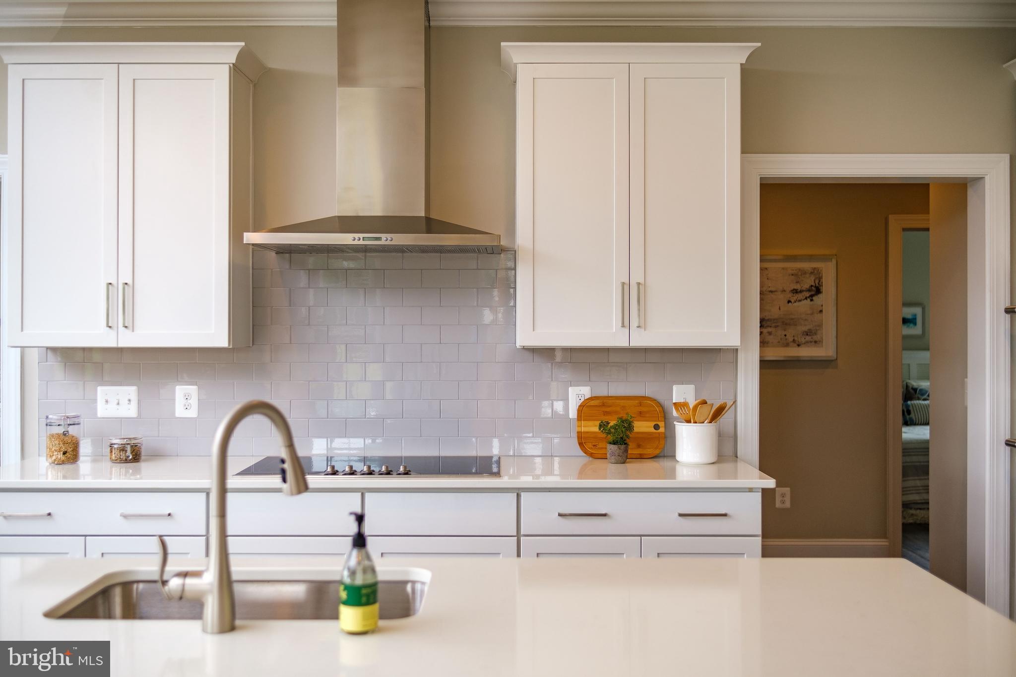 ROCK ISLAND LANDING - Residential