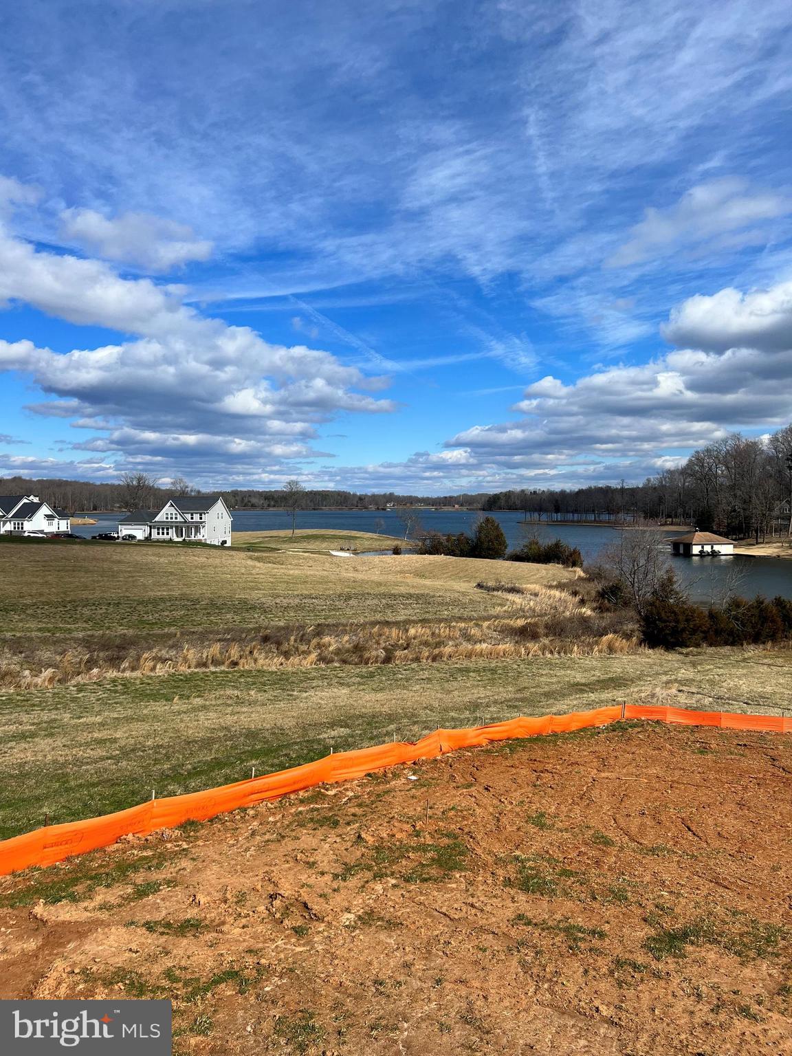 ROCK ISLAND LANDING - Residential
