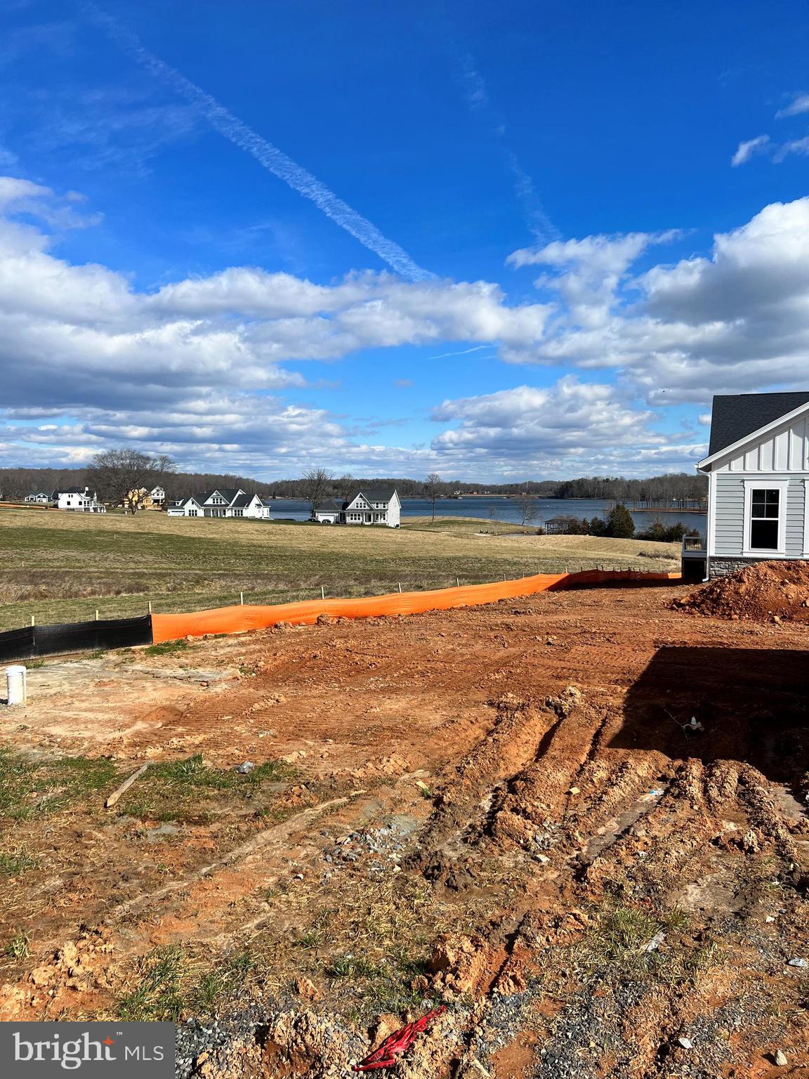 ROCK ISLAND LANDING - Residential