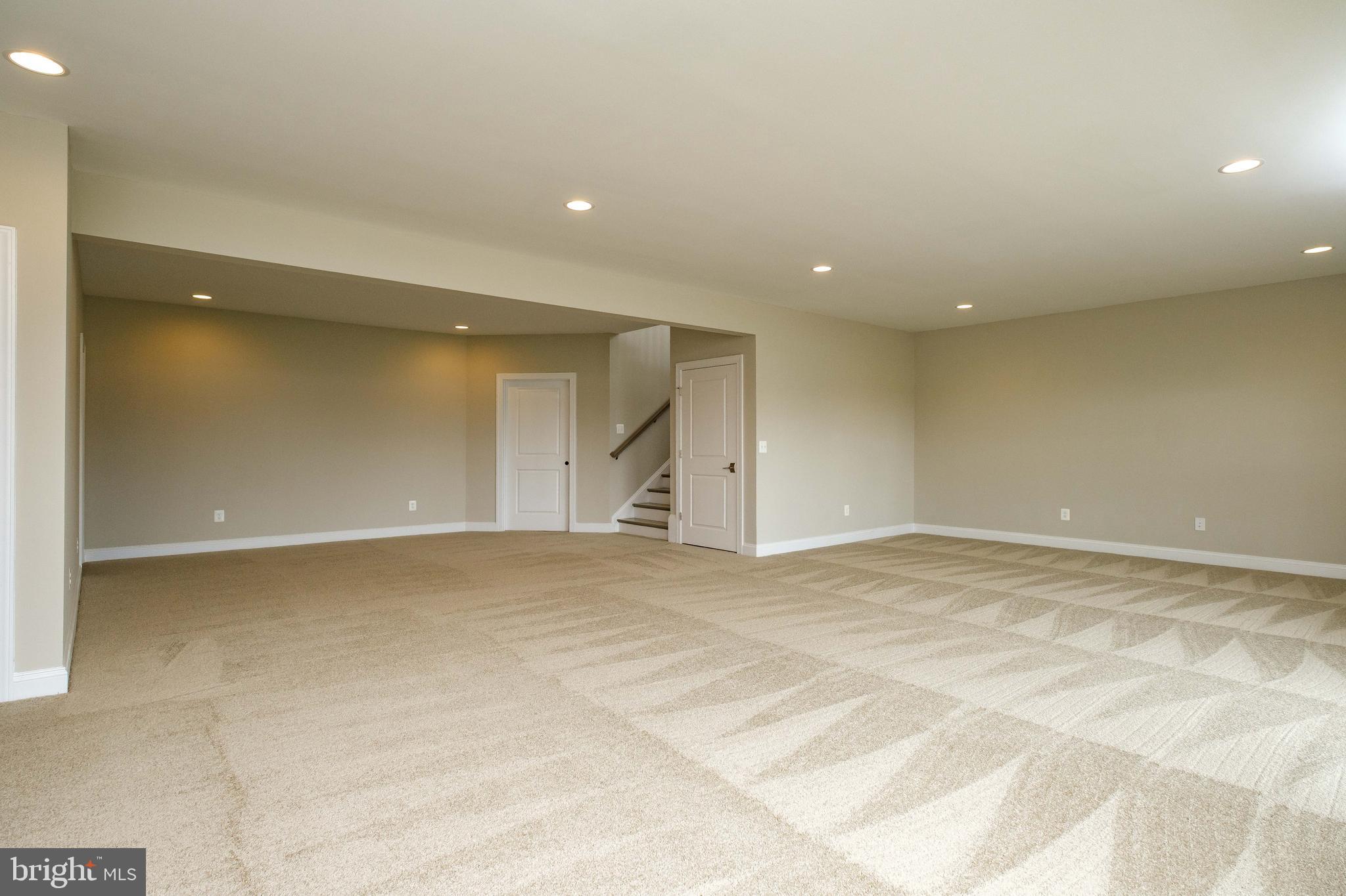 ROCK ISLAND LANDING - Residential