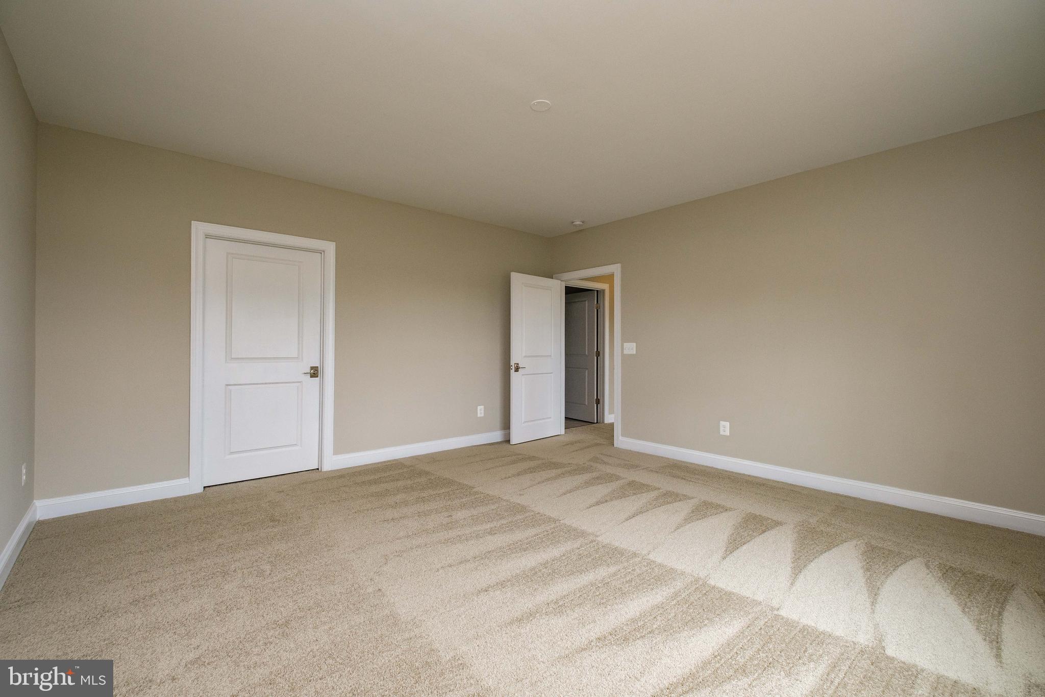 ROCK ISLAND LANDING - Residential