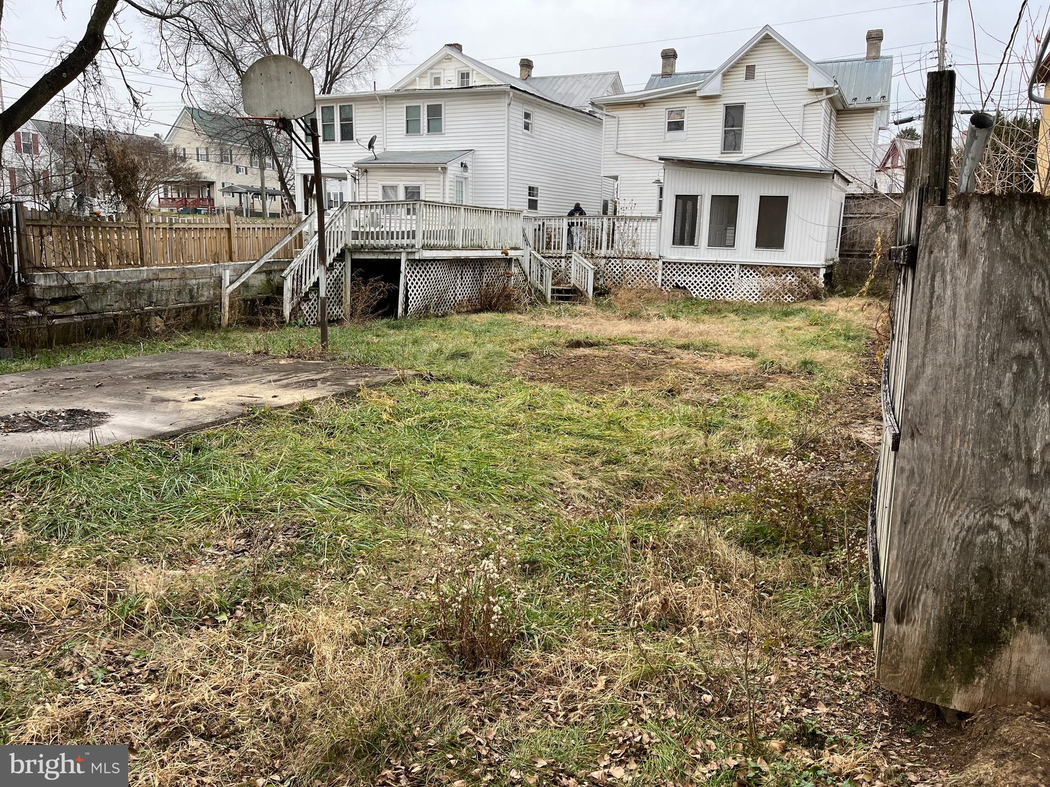 MARTINSBURG - Residential