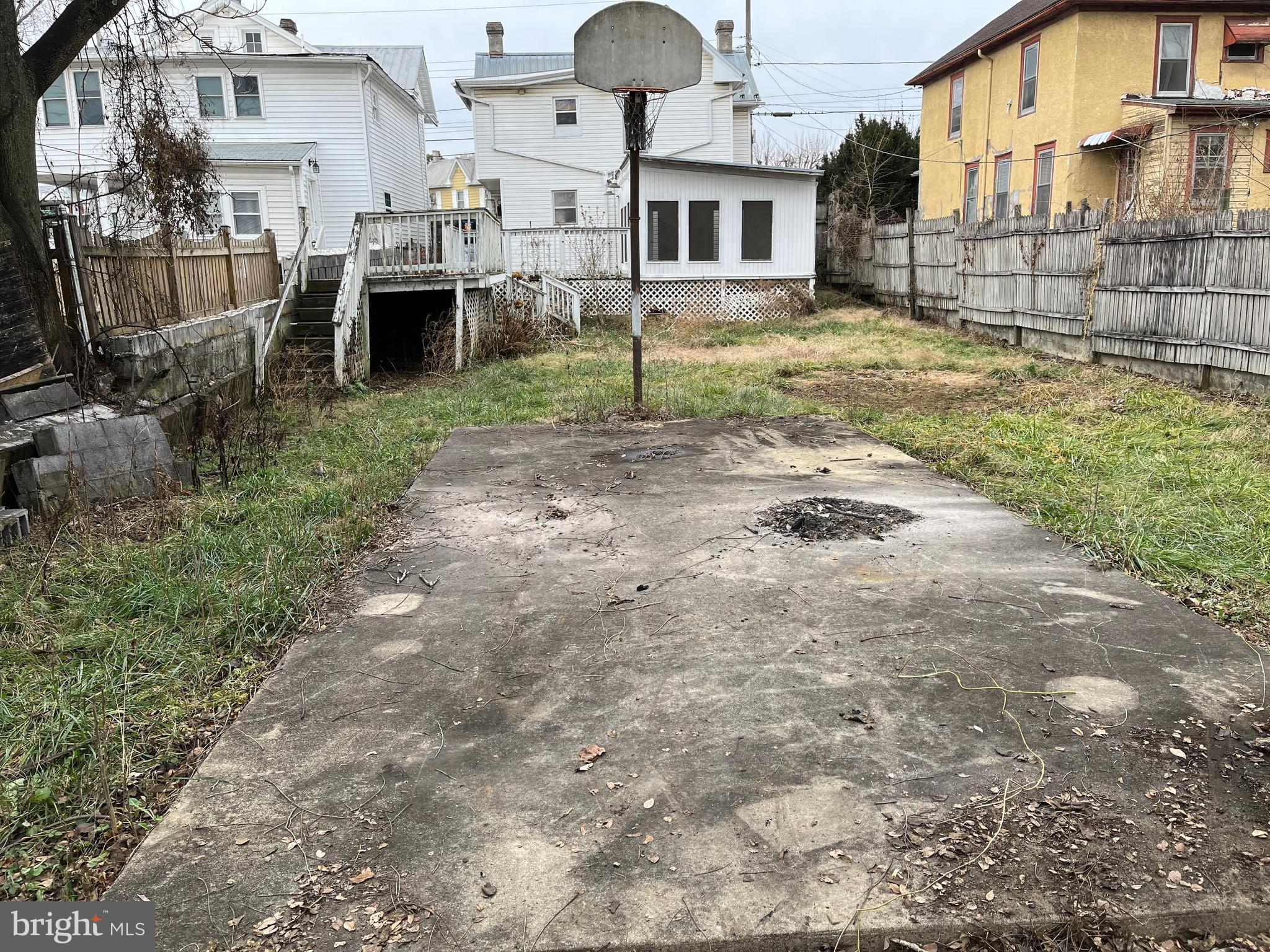 MARTINSBURG - Residential