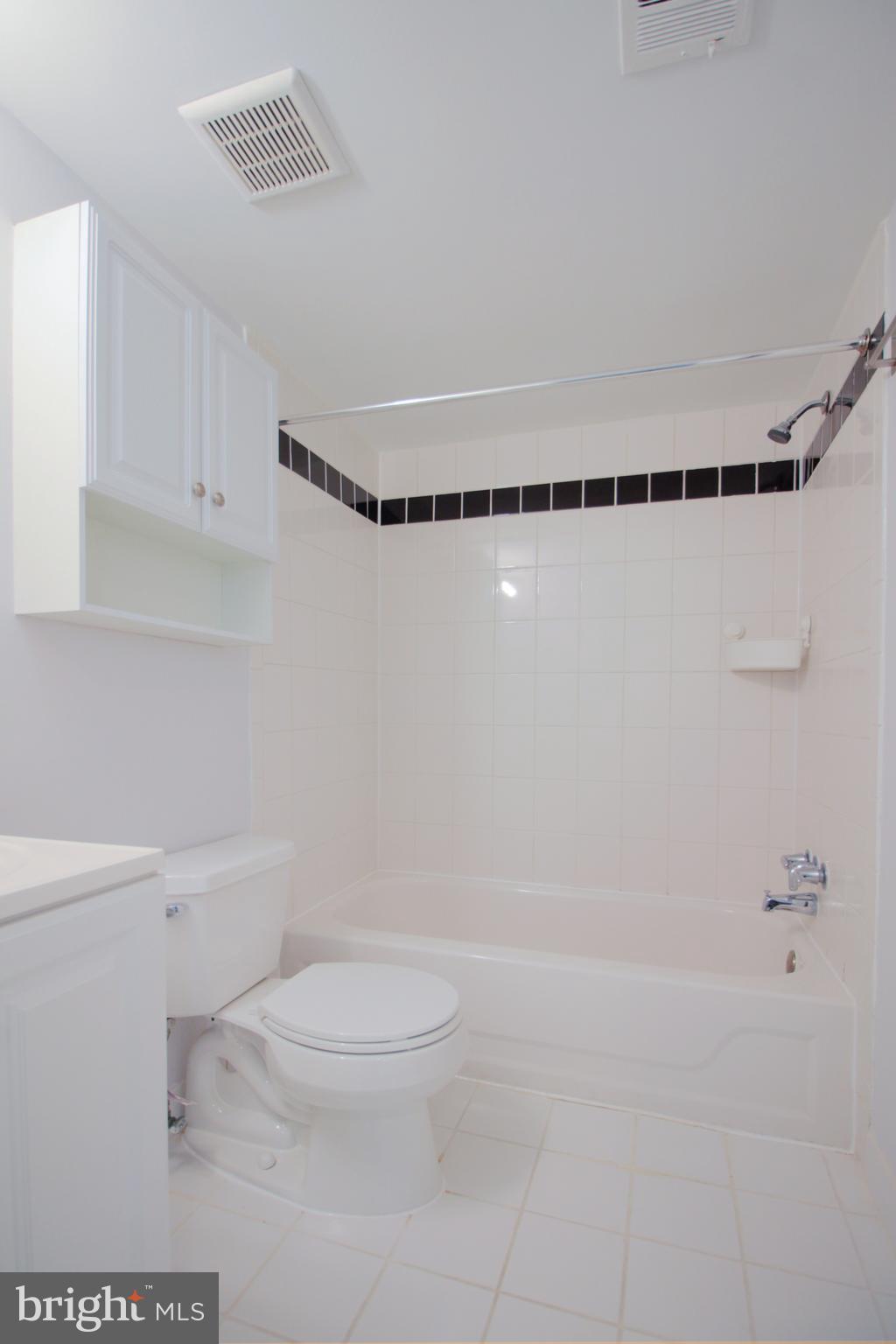 CHERRY GLEN CONDOS - Residential