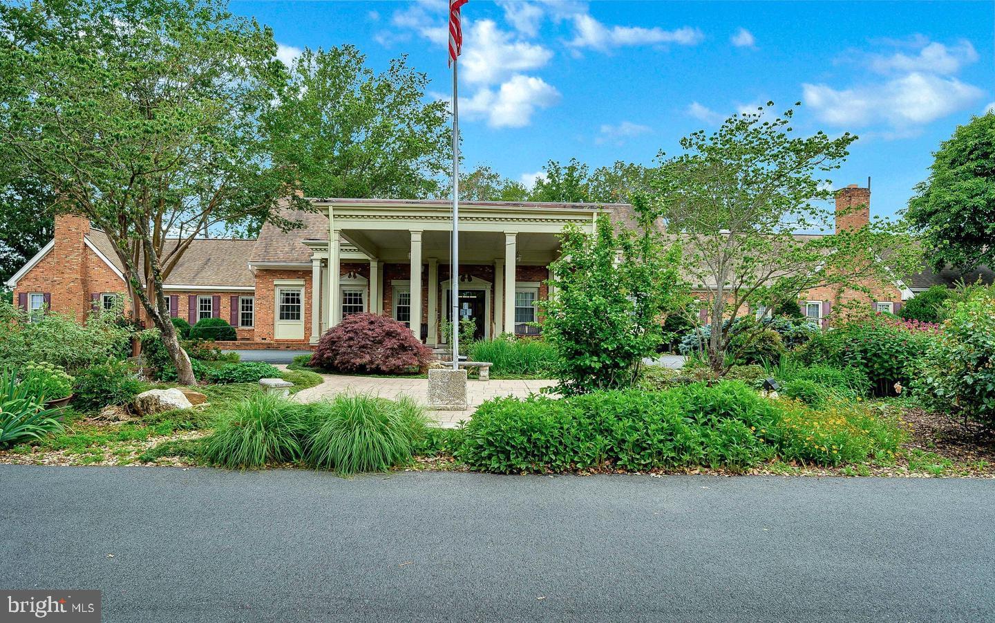 LAKE OF THE WOODS - Residential