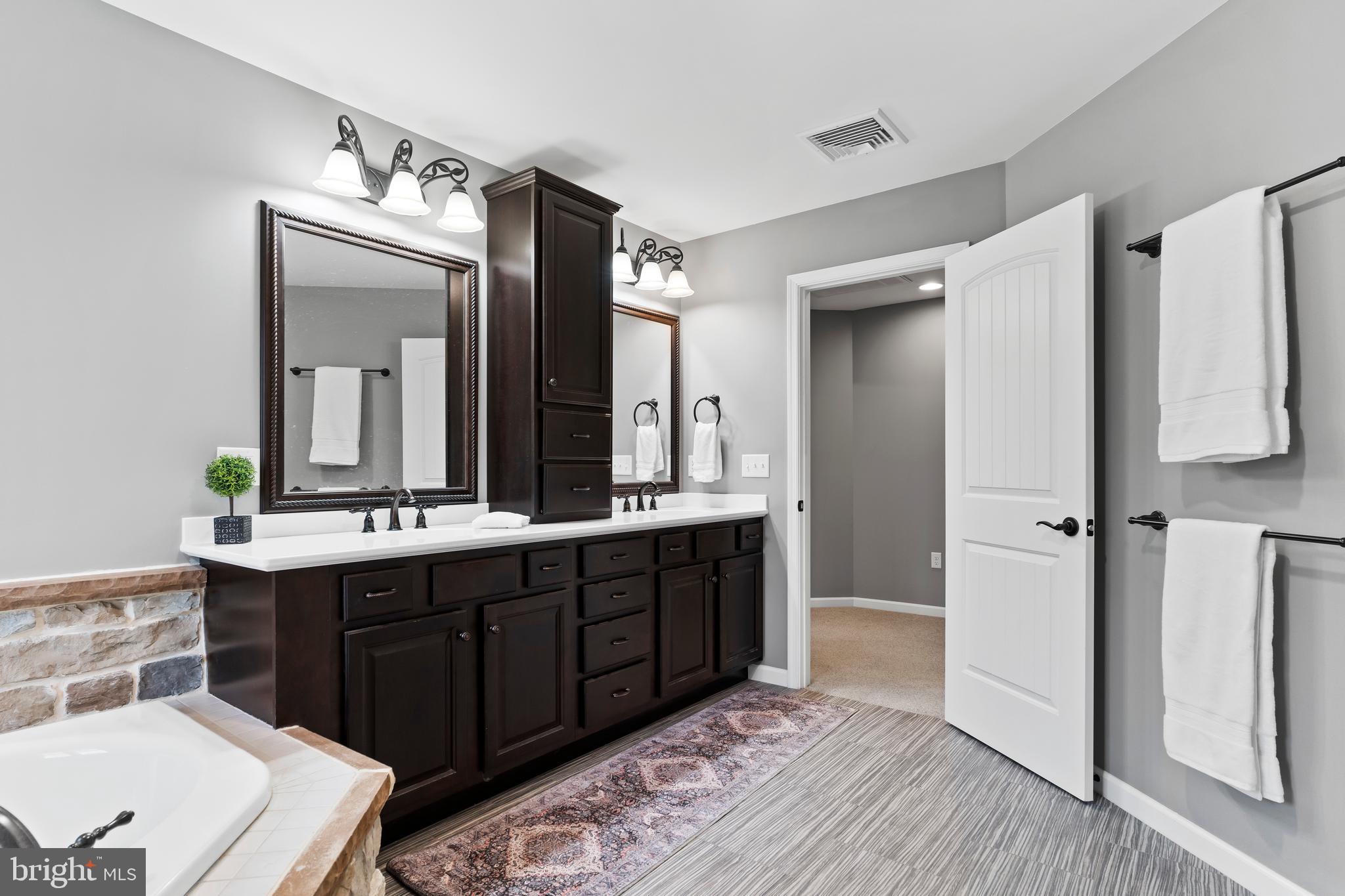 PRESERVE AT SIMMONS CREEK - Residential