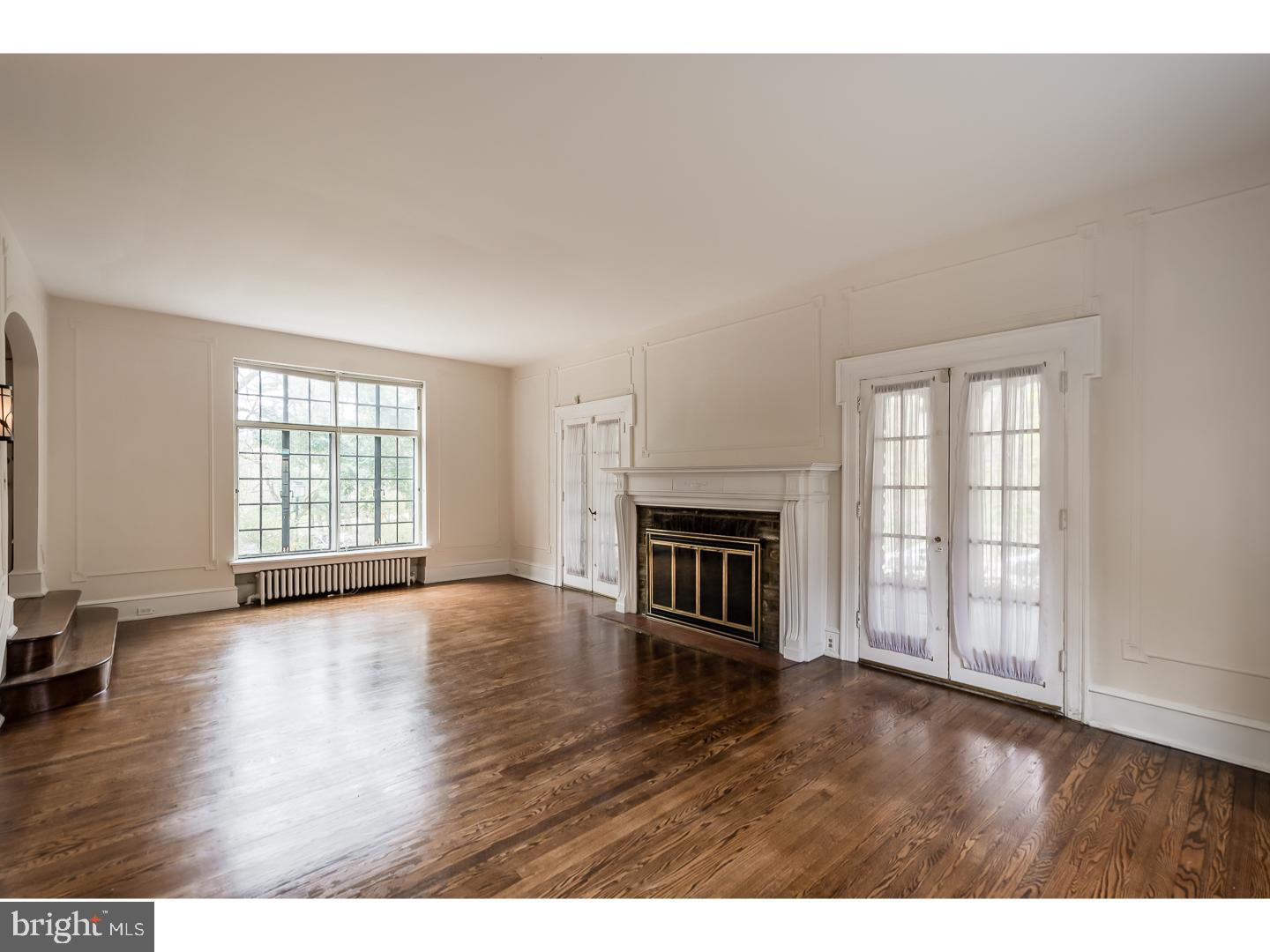 EAST FALLS - Residential Lease