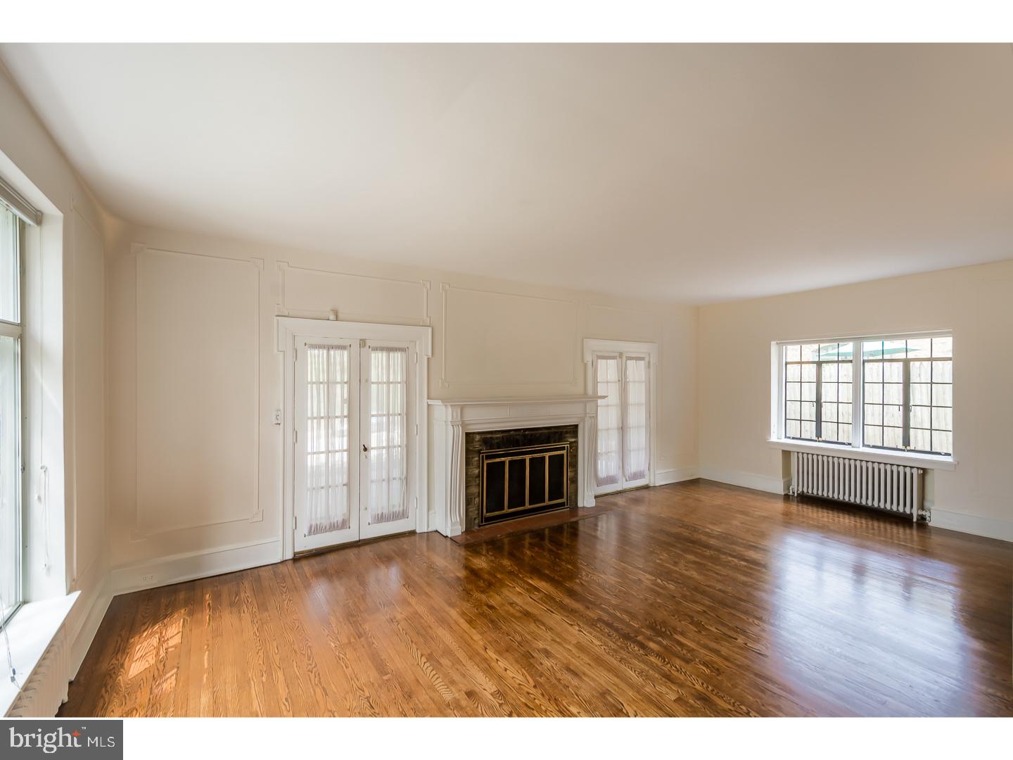 EAST FALLS - Residential Lease