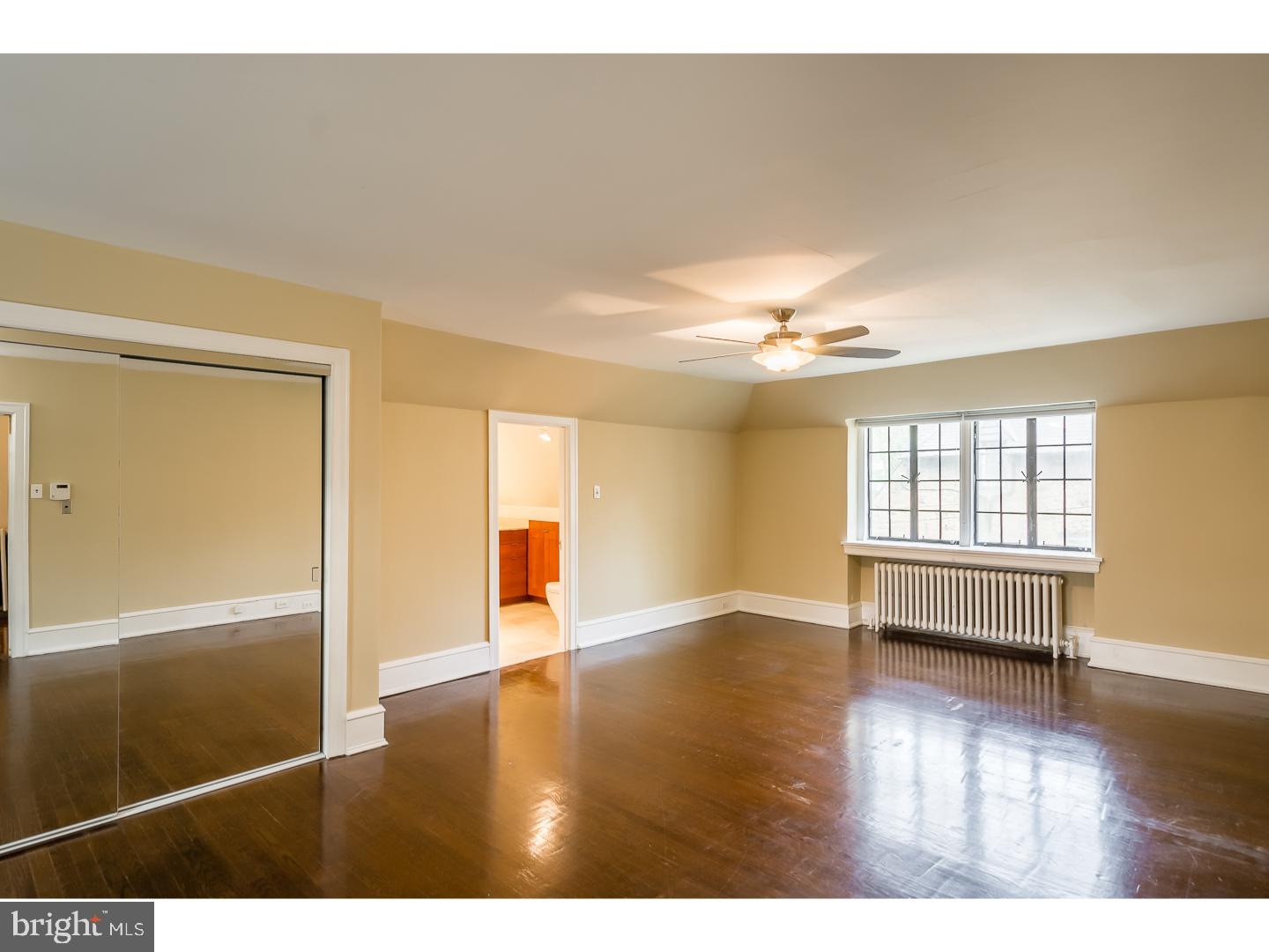 EAST FALLS - Residential Lease