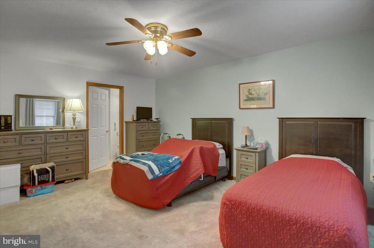 RINE VILLAGE - Residential